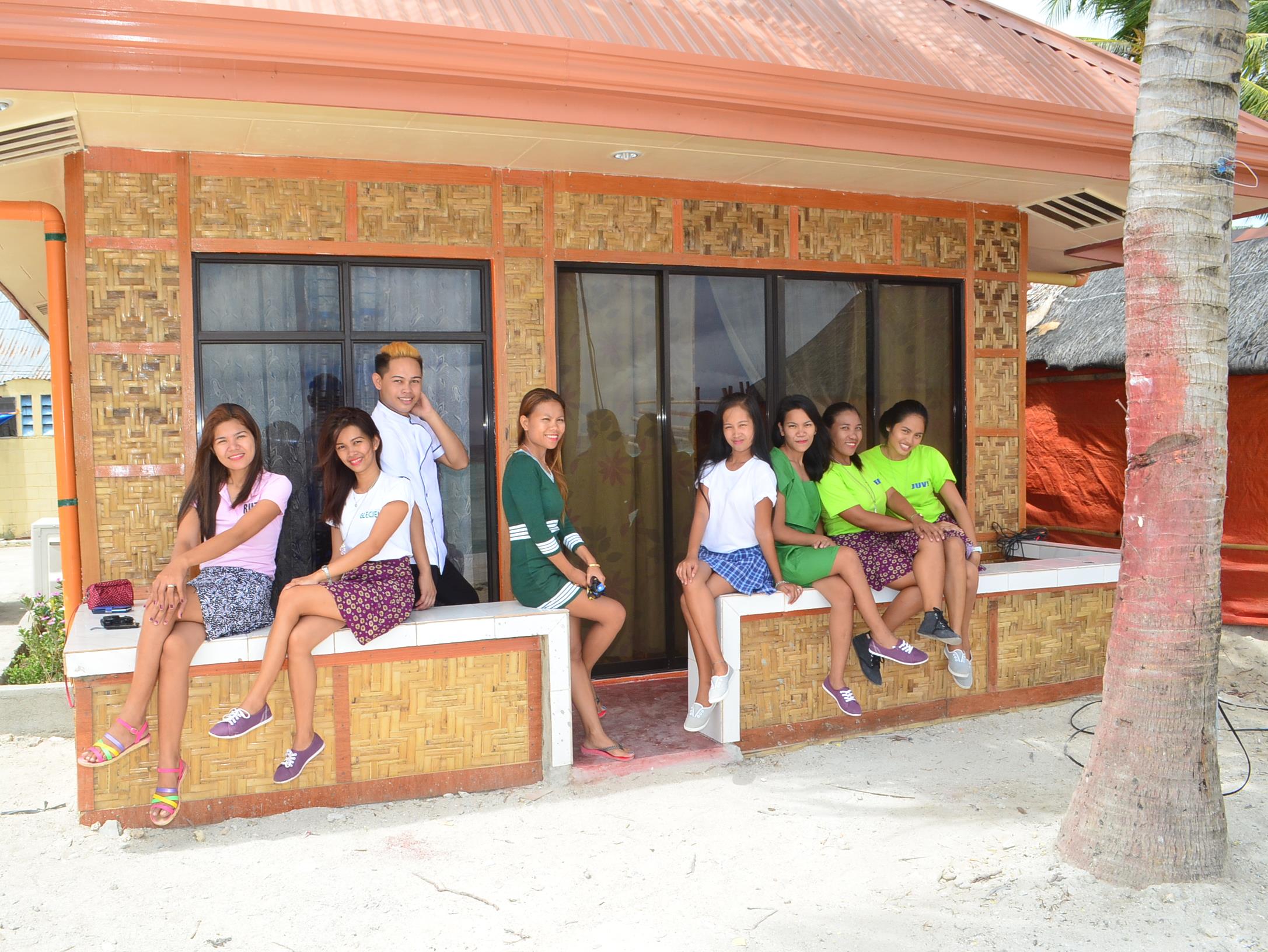 Ritzy's White Beach Resort & Restaurant