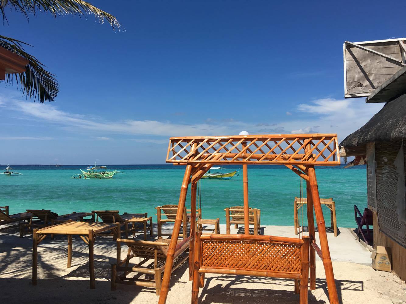 Ritzy's White Beach Resort & Restaurant