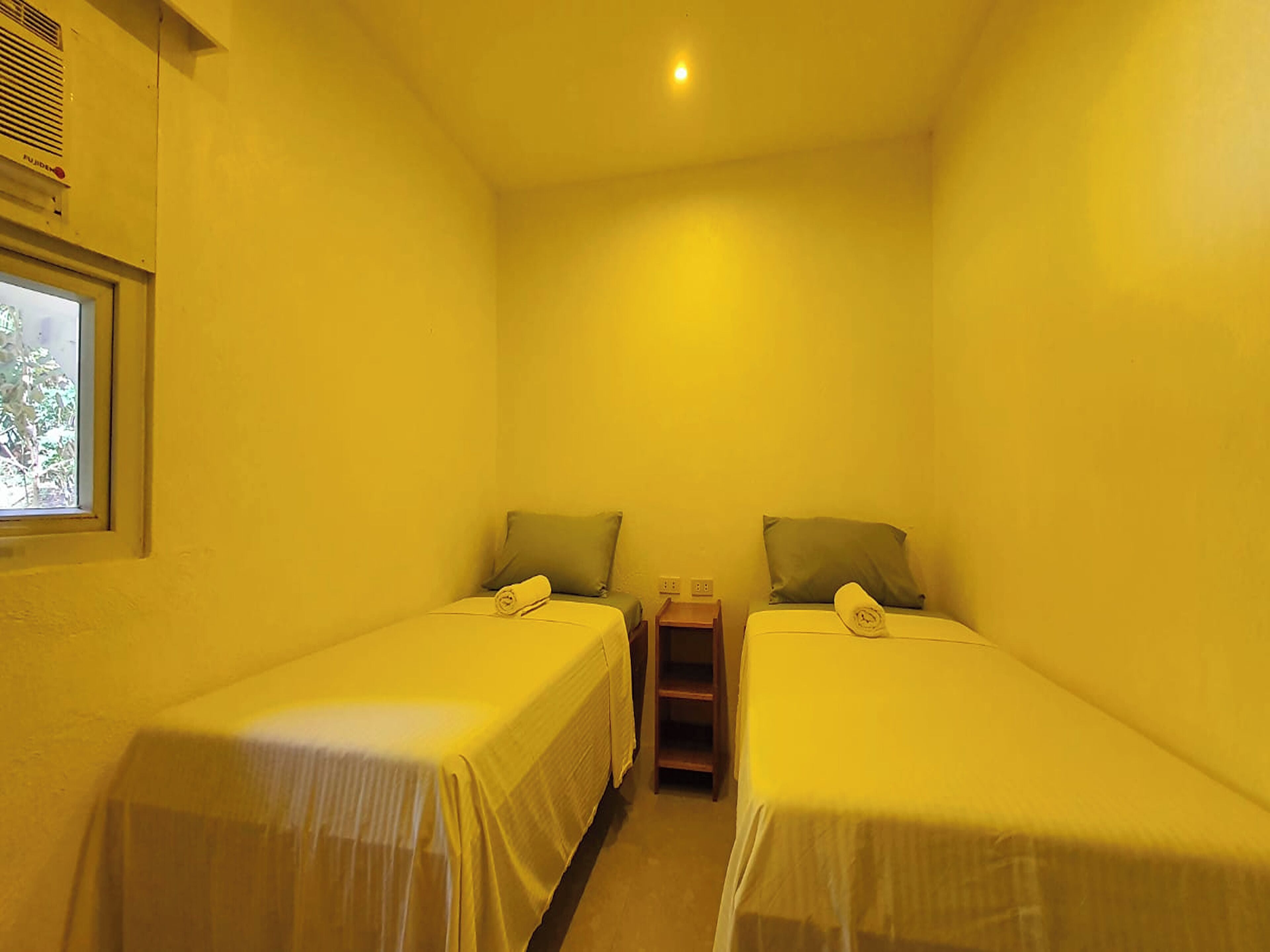 Pili Beach Resort Agmanic