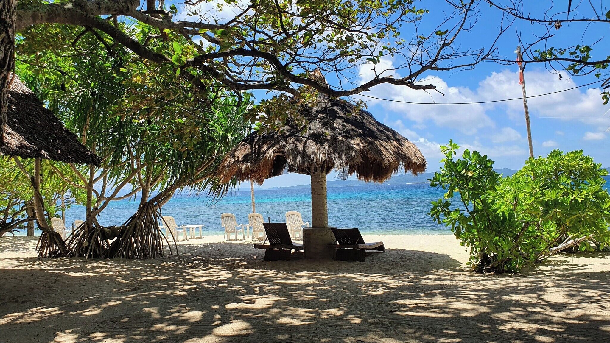 Pili Beach Resort Agmanic