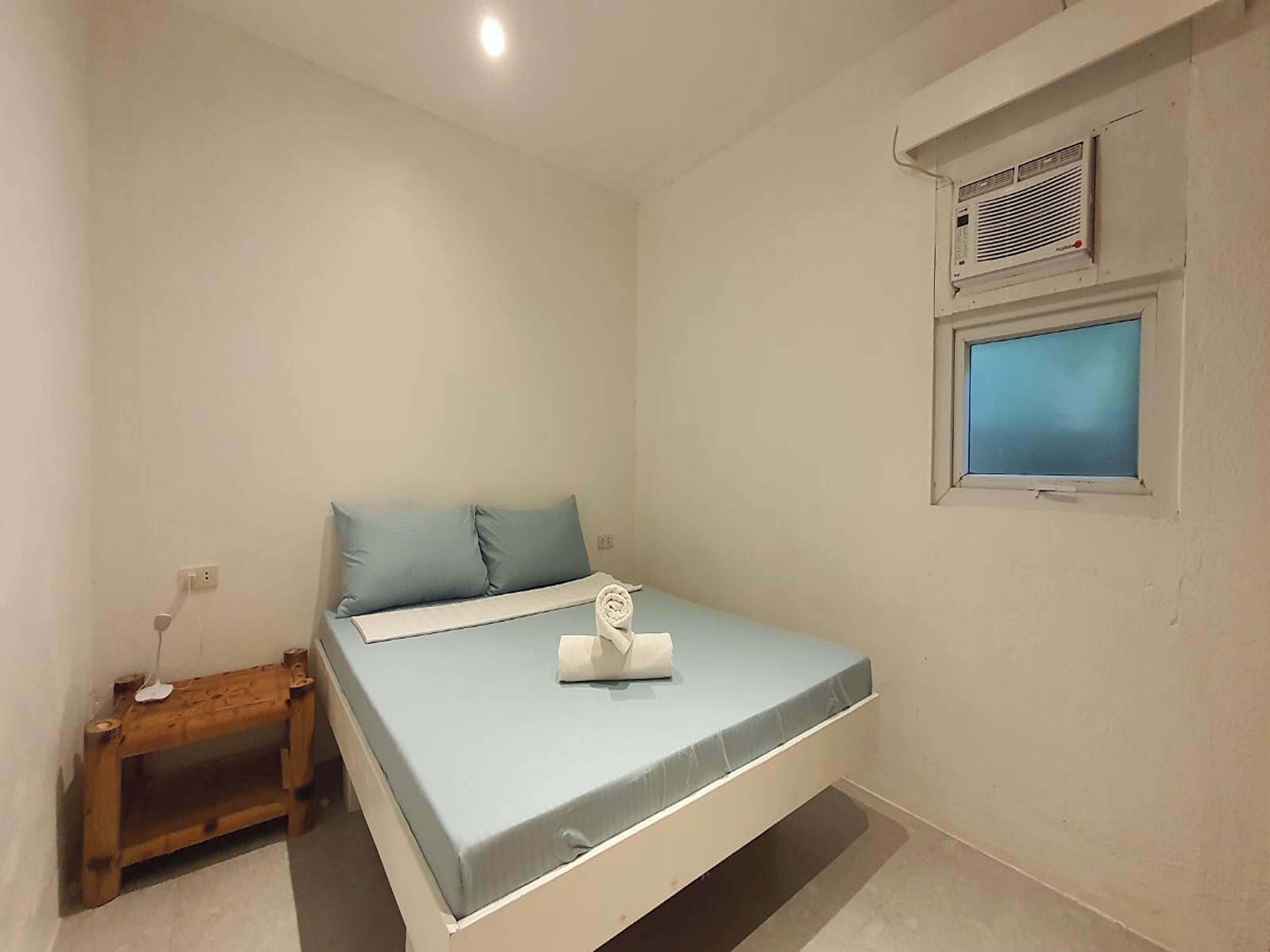 Pili Beach Resort Agmanic