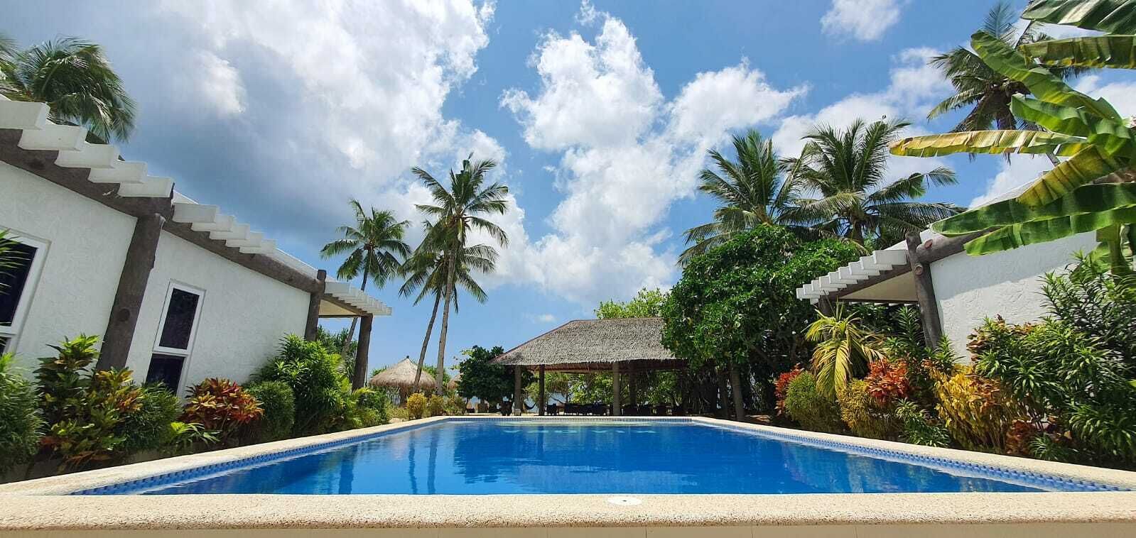 Pili Beach Resort Agmanic