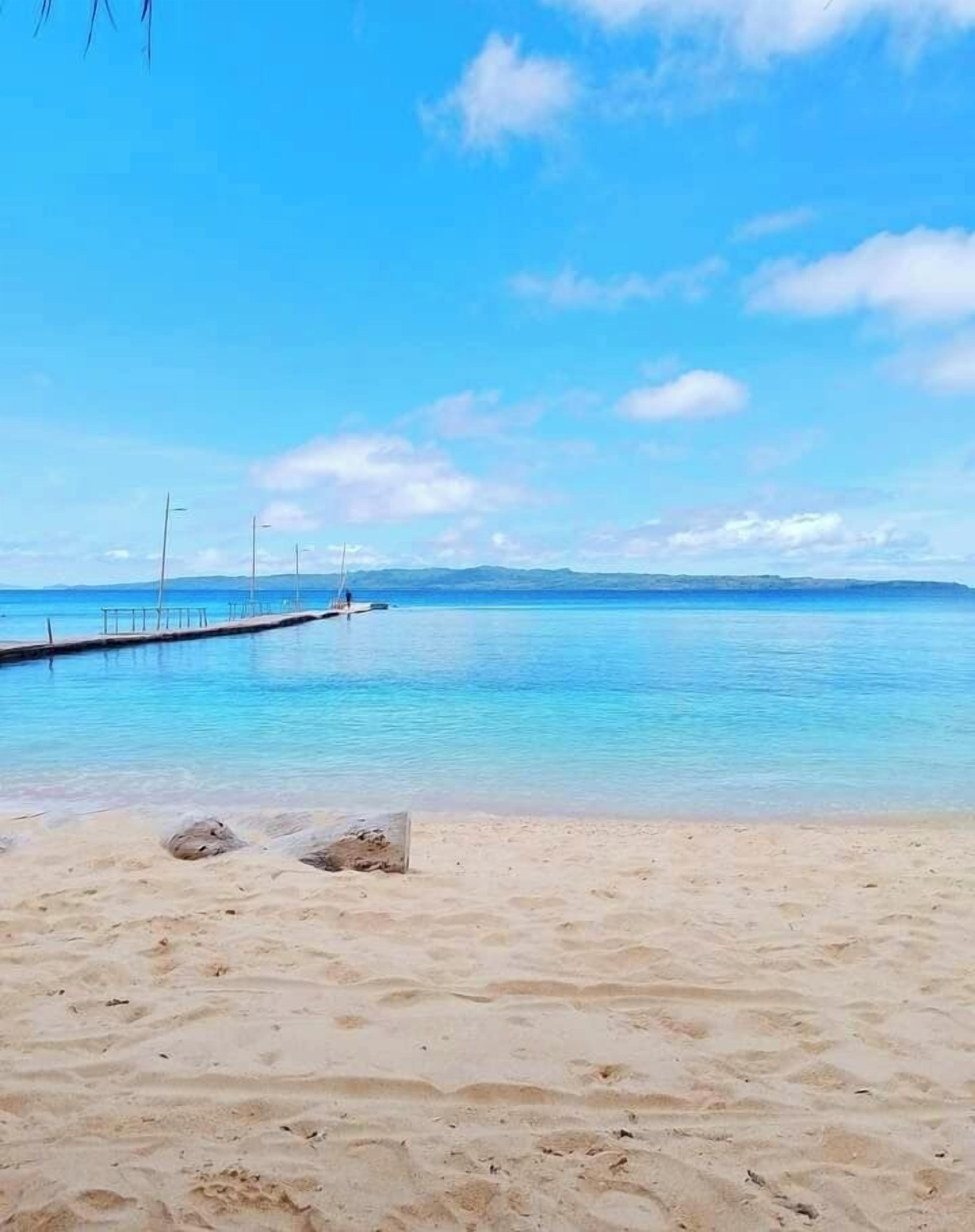 Pili Beach Resort Agmanic