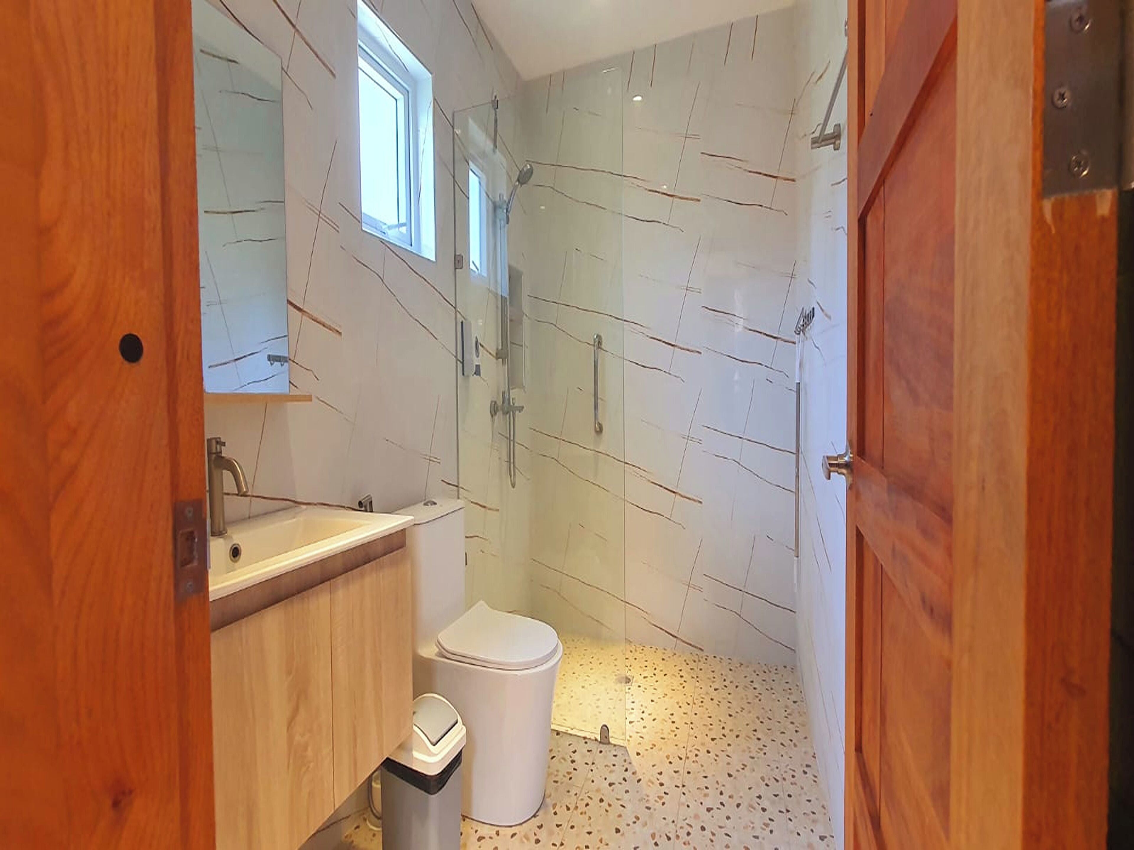 Pili Beach Resort Agmanic