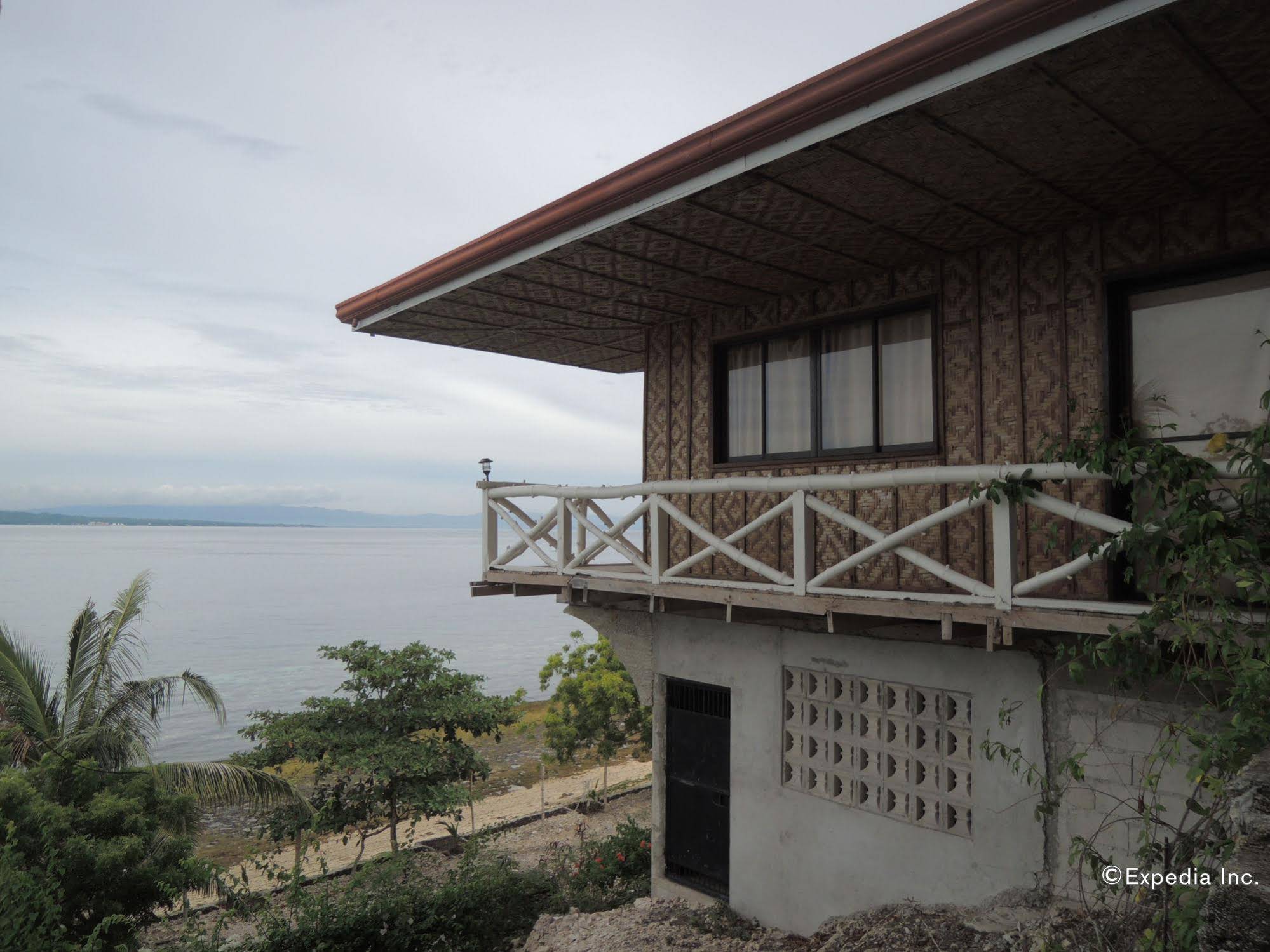 New Ocean Terrace Beach Resort