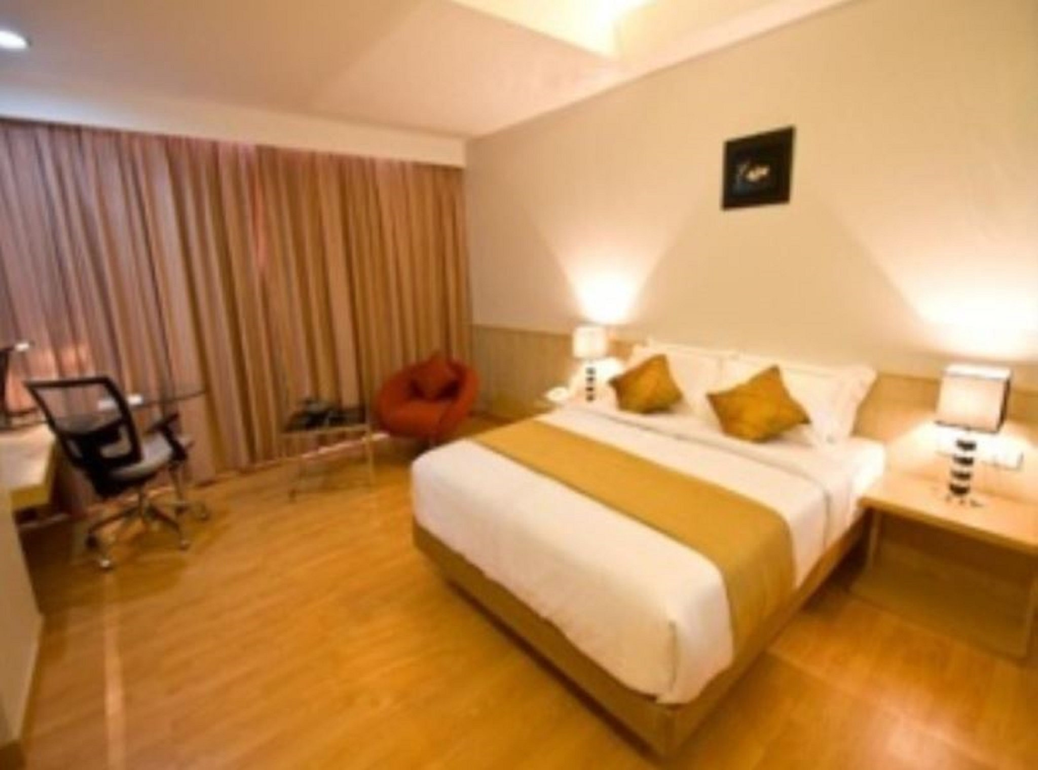 Paseo Premiere Hotel