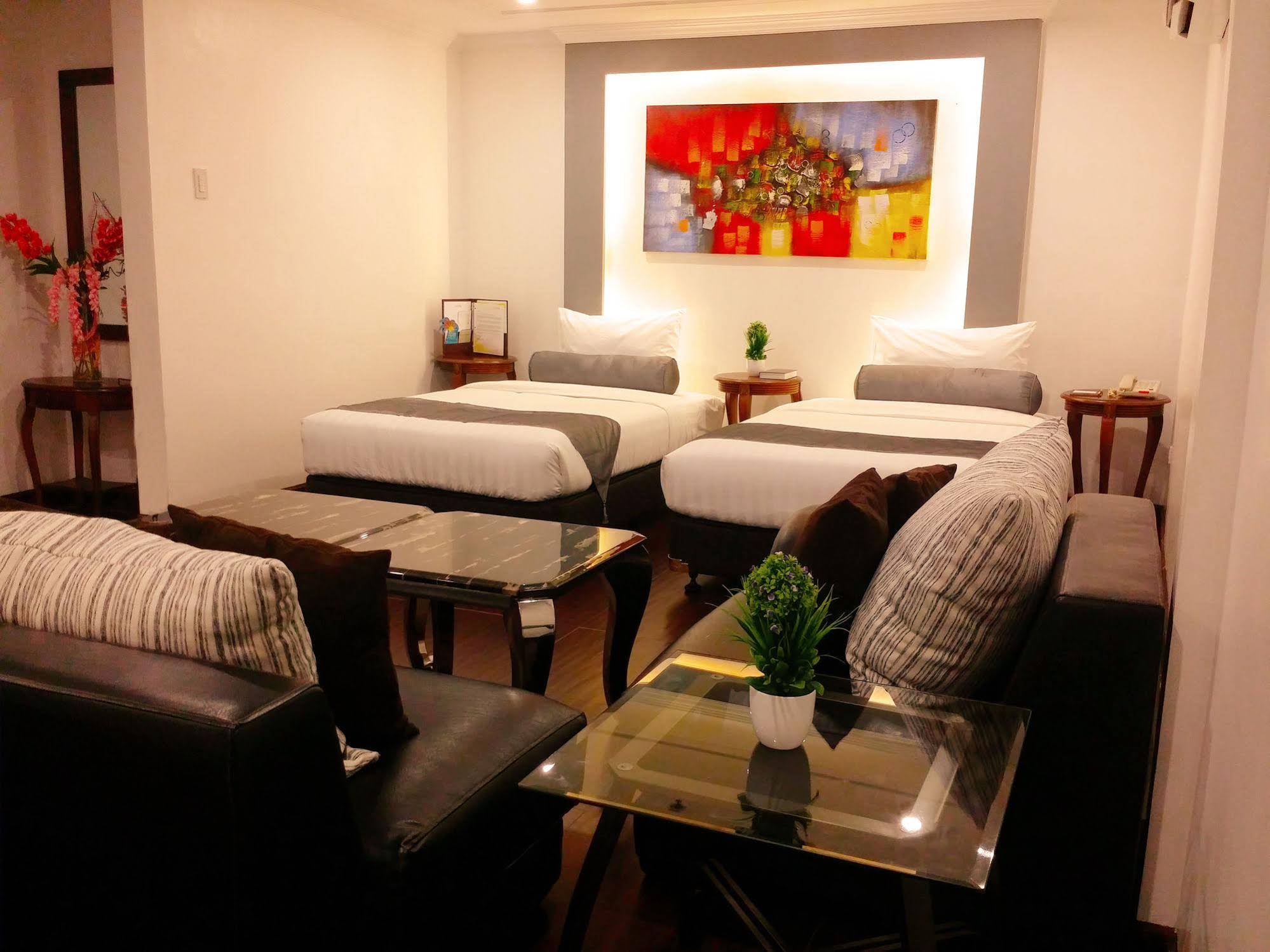Sunlight Guest Hotel Sta Rosa Laguna