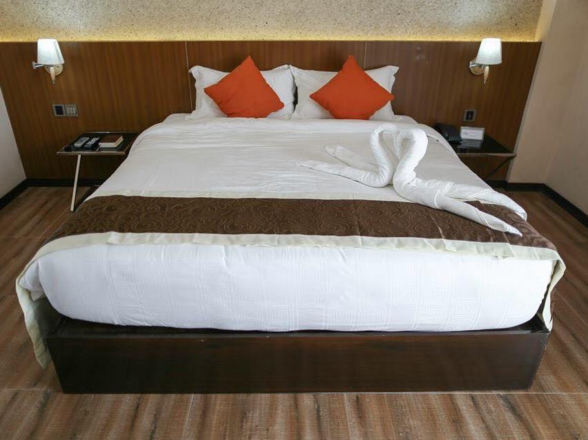 Isabela Zen Hotel & Restaurant Corporation