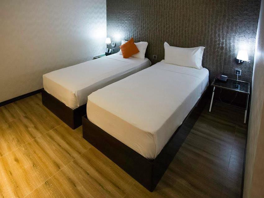 Isabela Zen Hotel & Restaurant Corporation