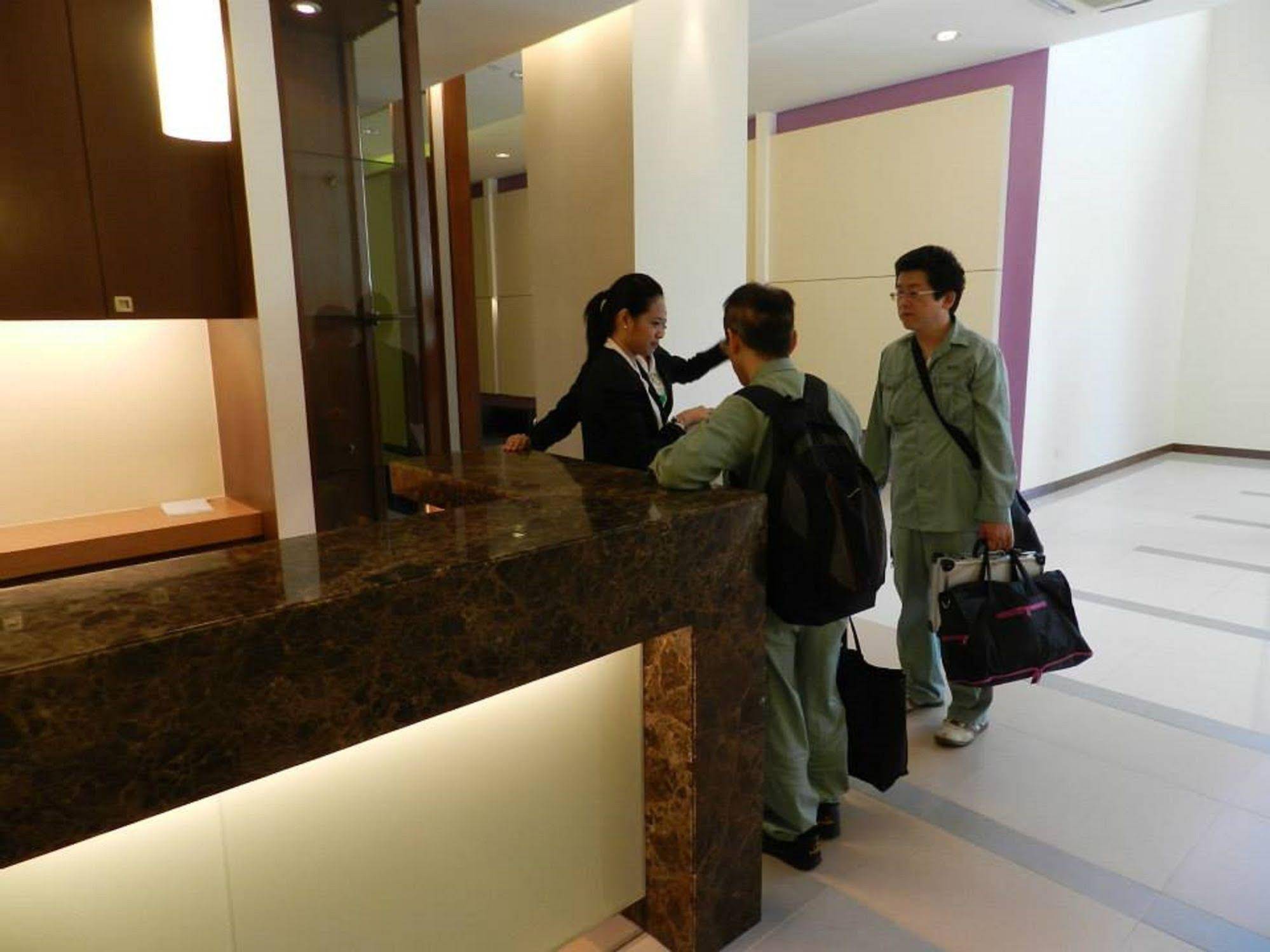 Santomas Suites
