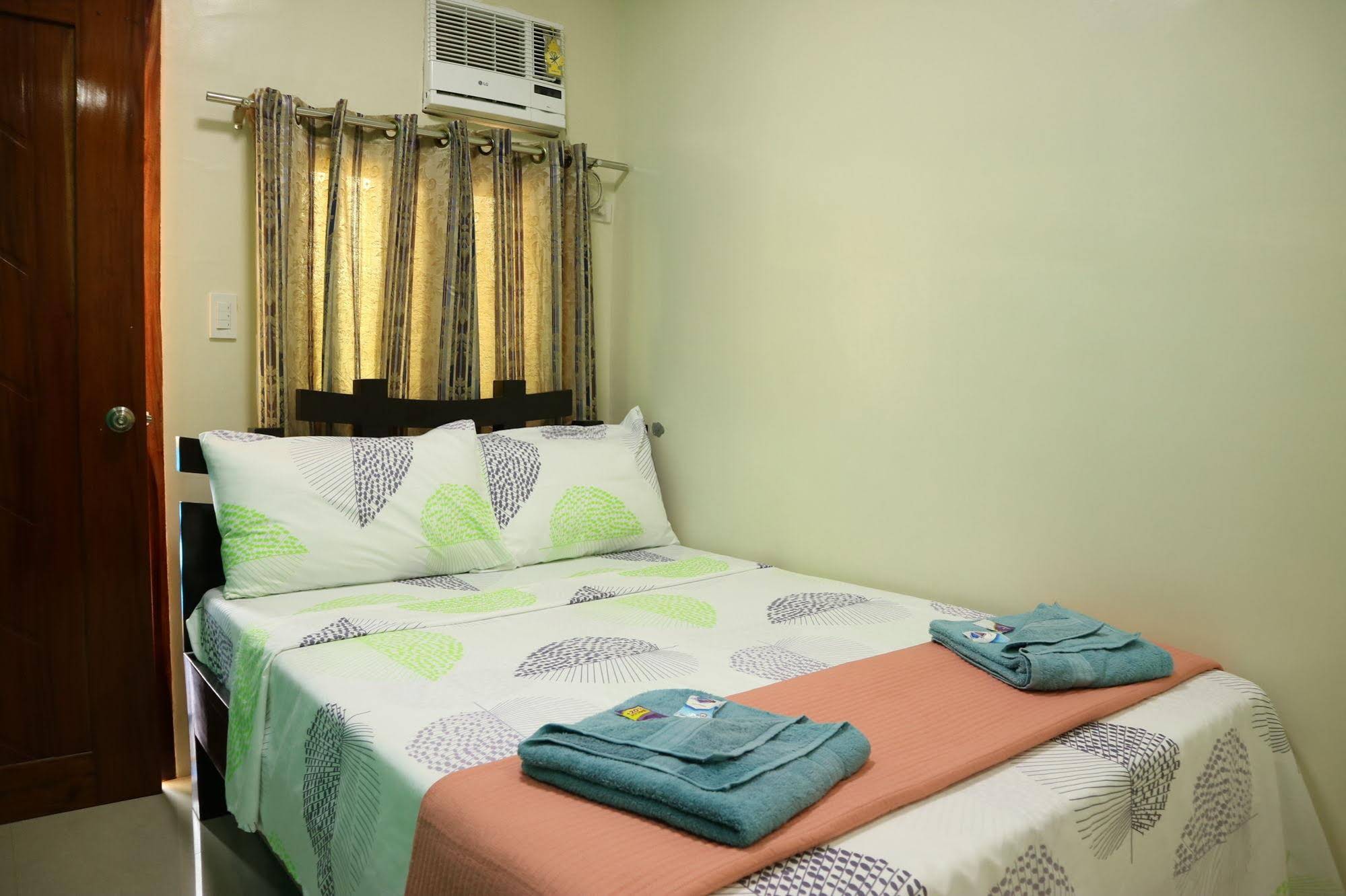 EA Apartelle Metro Vigan