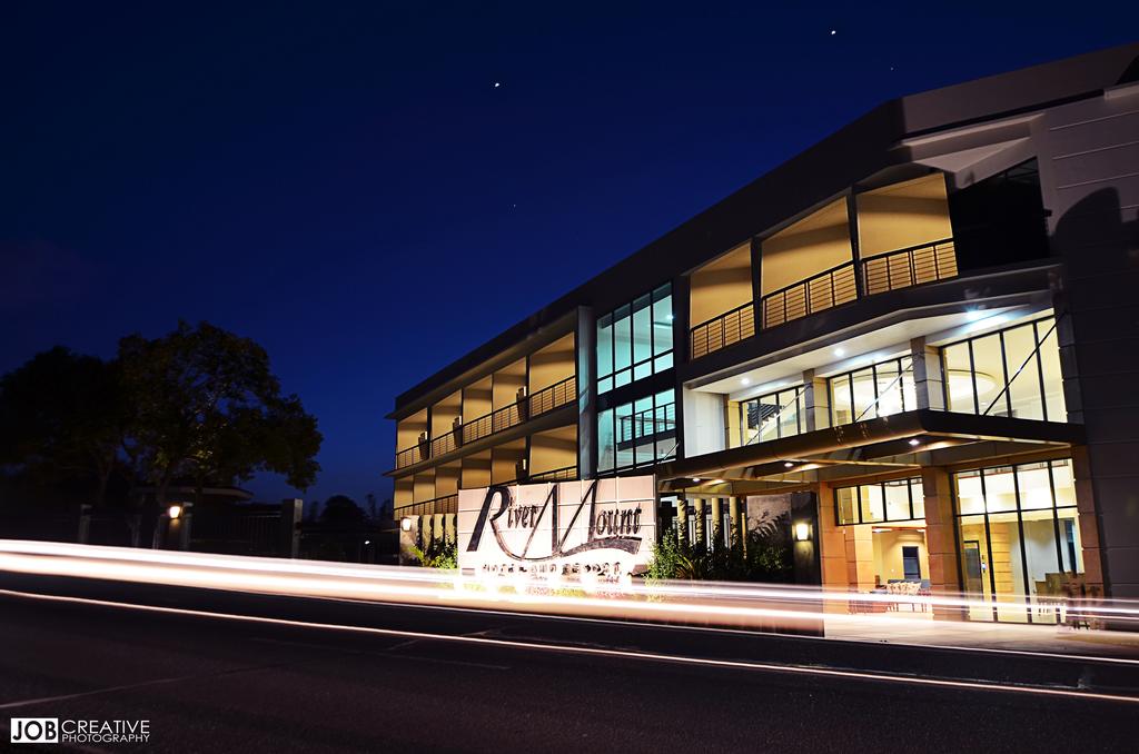 Rivermount Hotel And Resort
