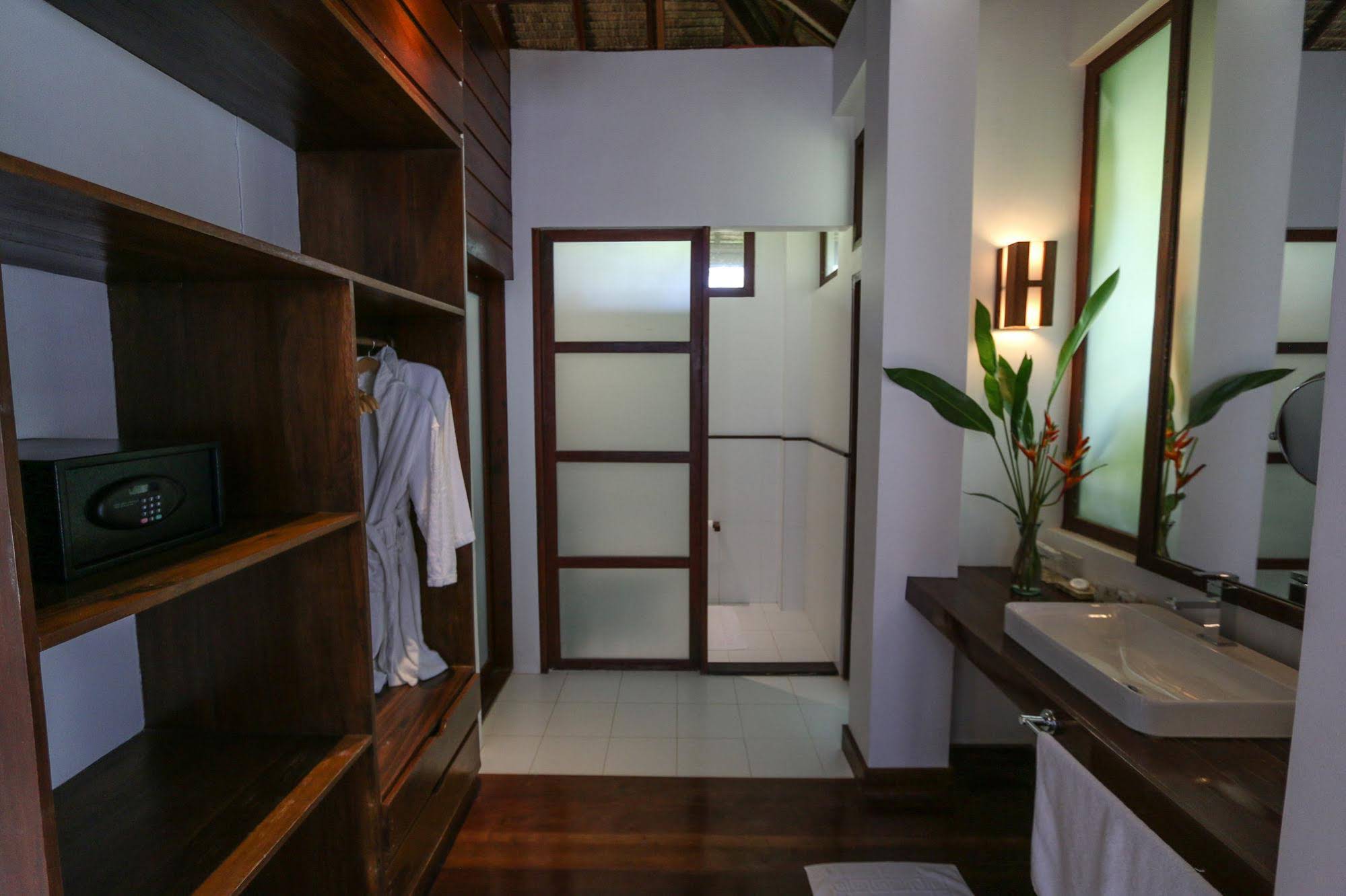 Isla Cabana Resort