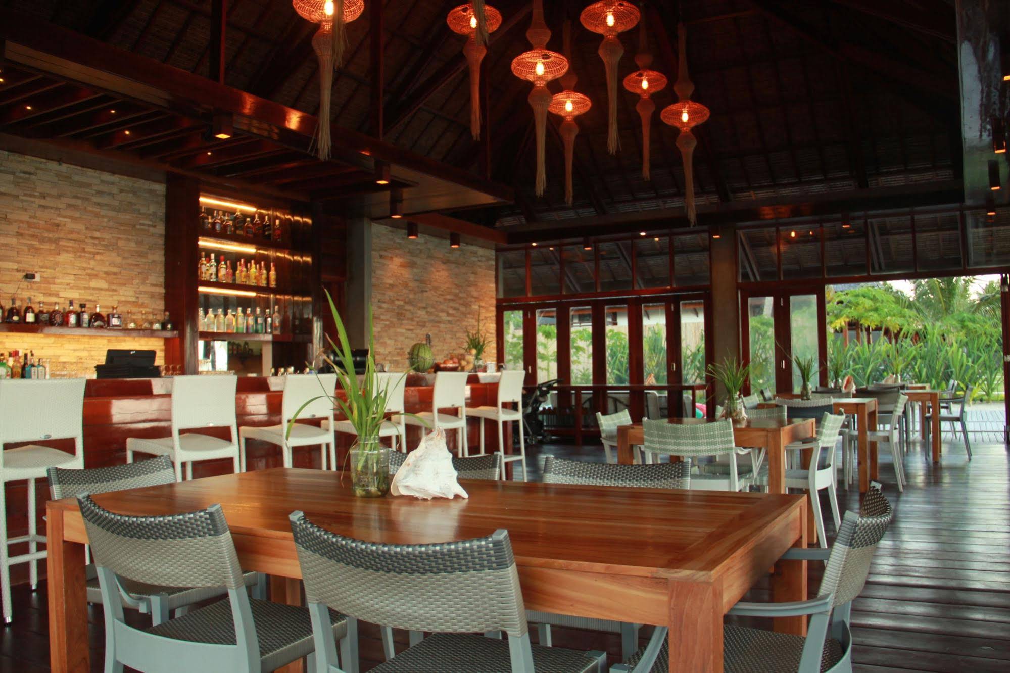 Isla Cabana Resort