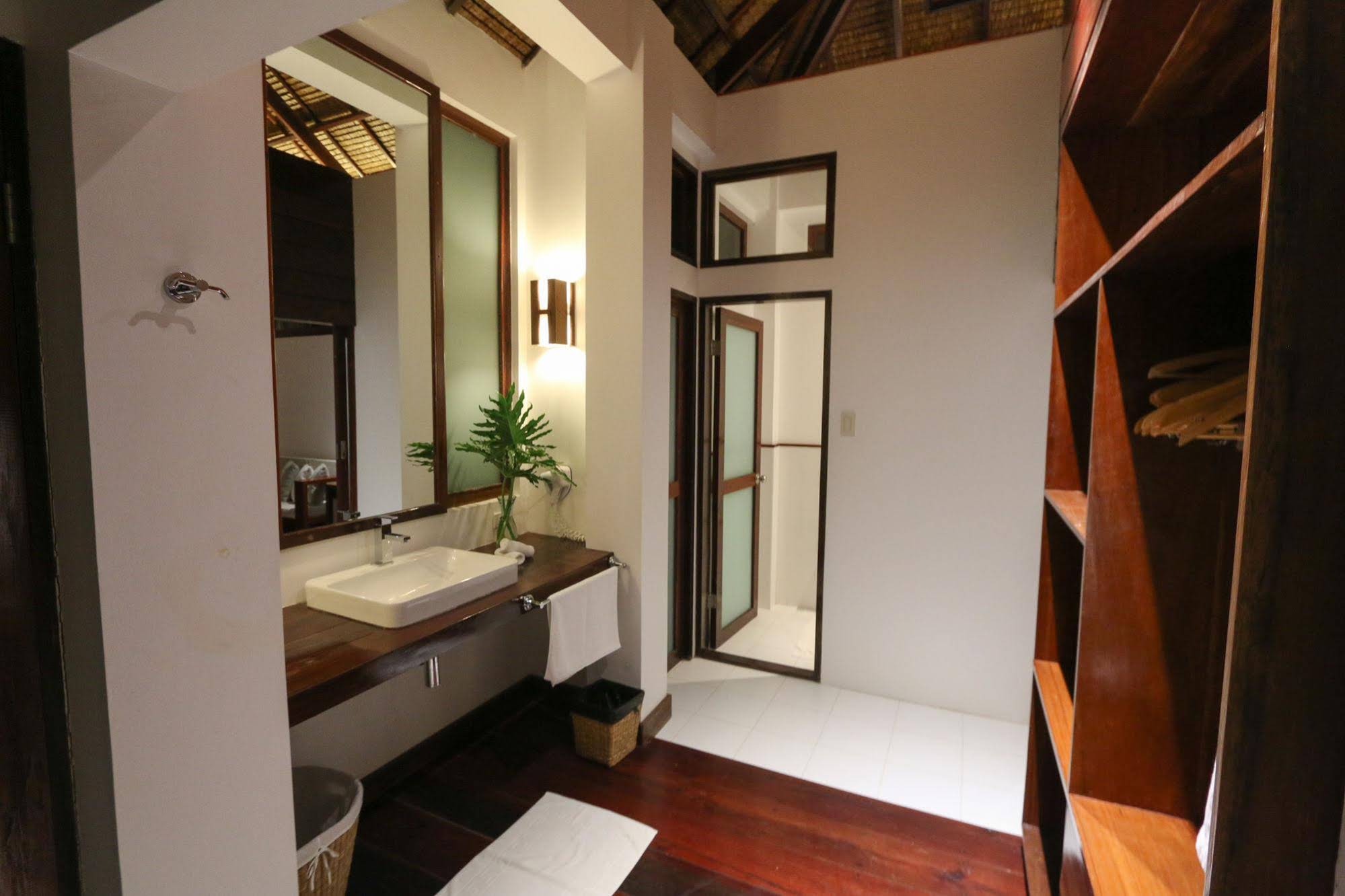 Isla Cabana Resort
