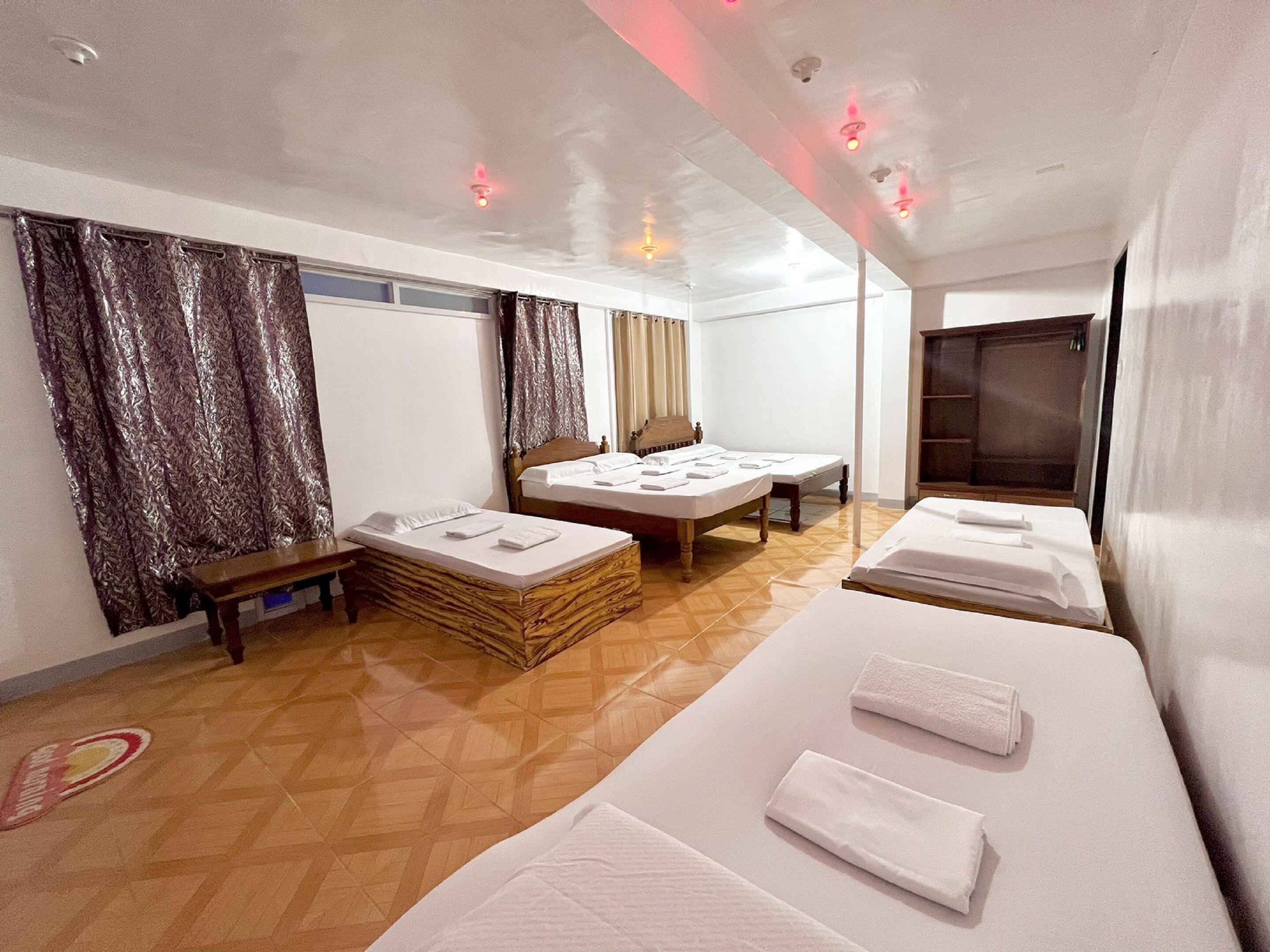 RedDoorz @ Lao Singuan Homestay