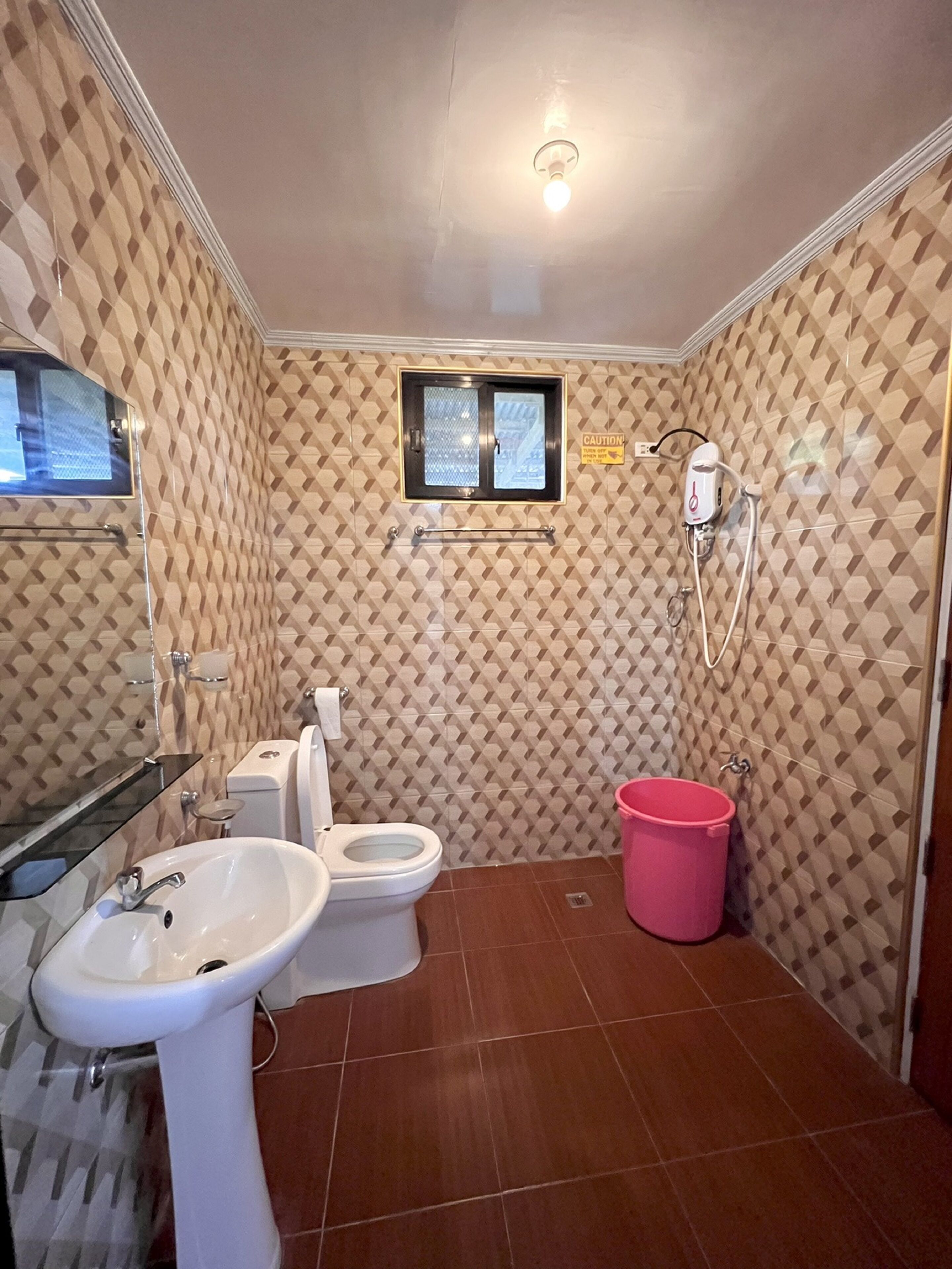 RedDoorz @ Lao Singuan Homestay