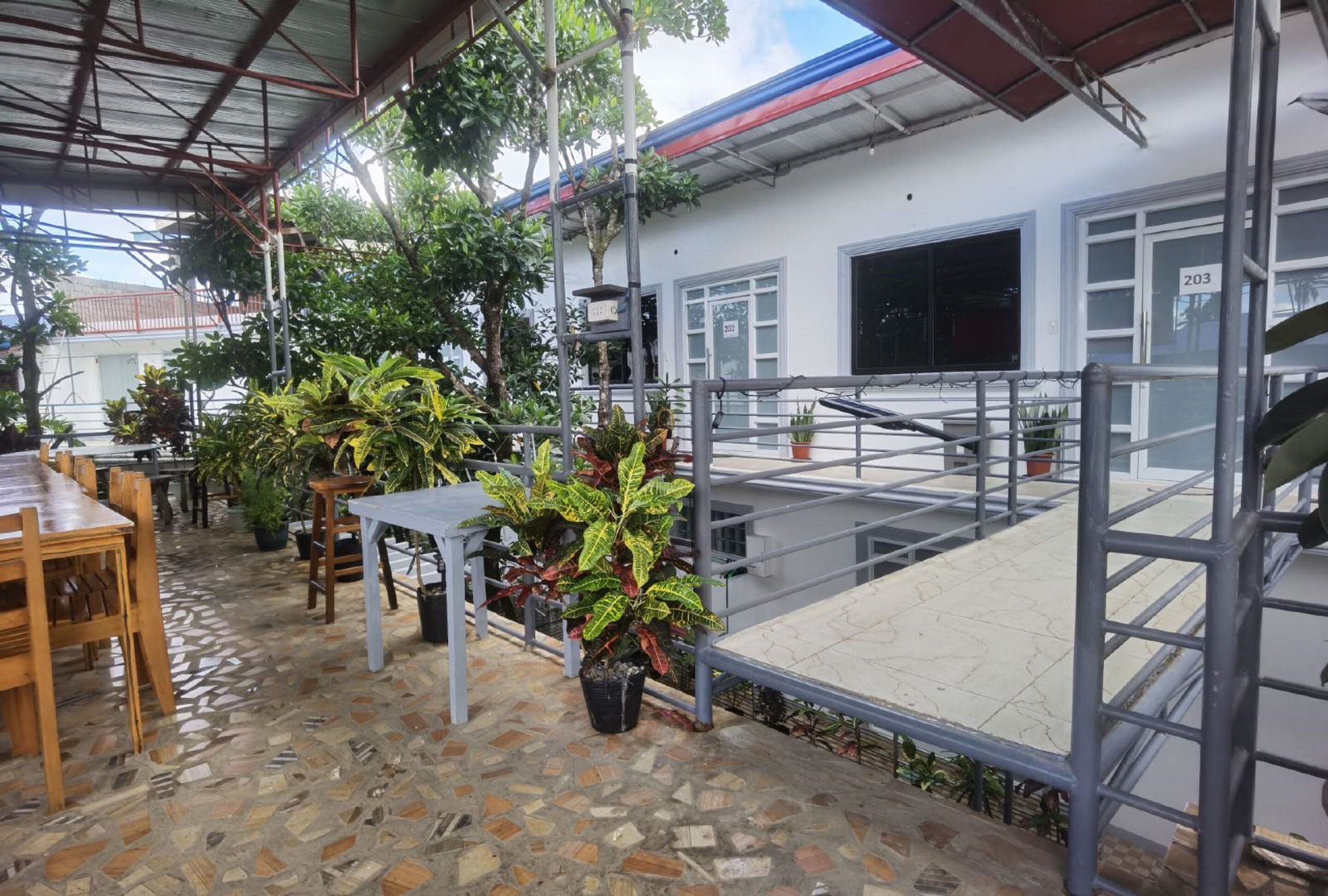 RedDoorz @ Lao Singuan Homestay