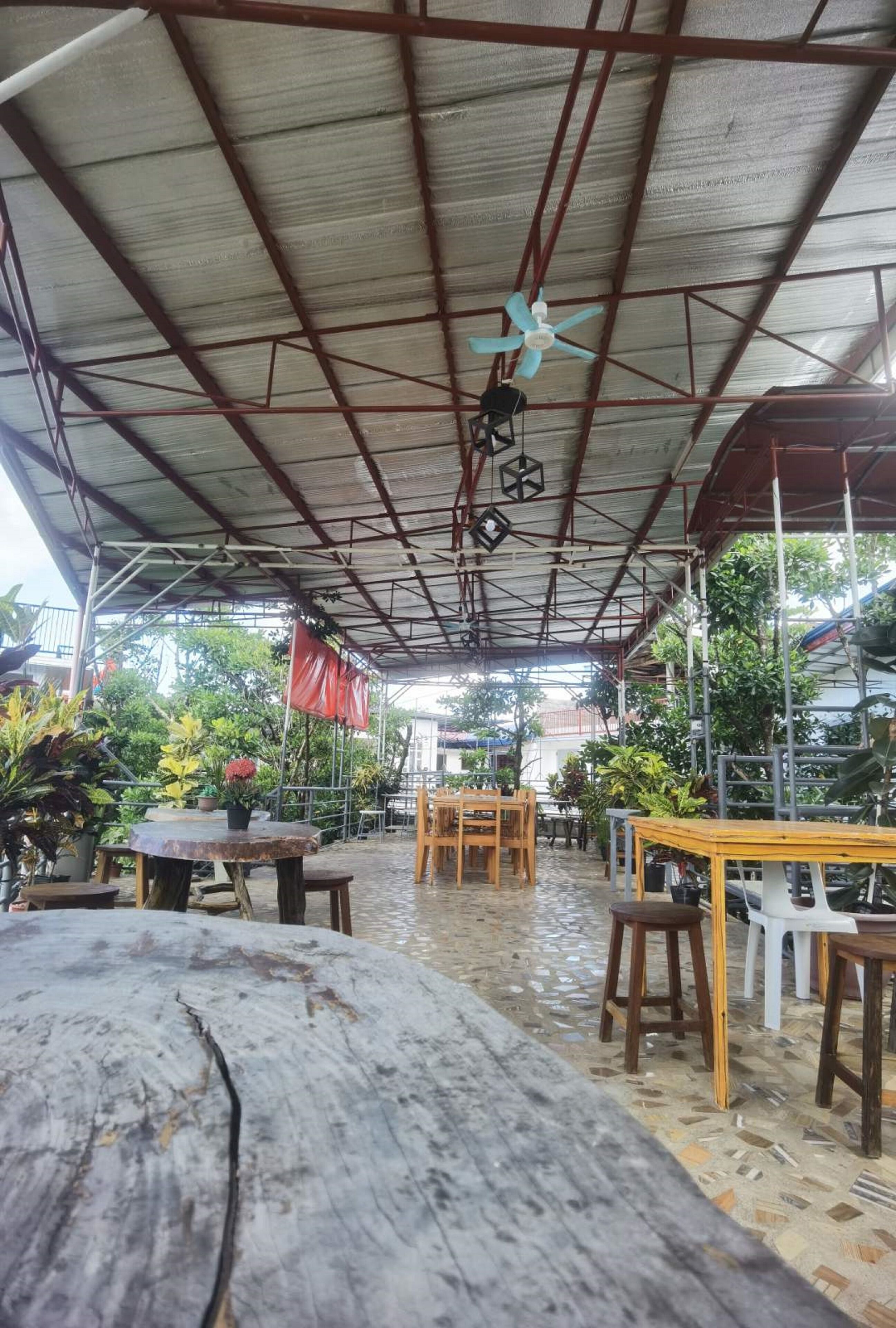 RedDoorz @ Lao Singuan Homestay