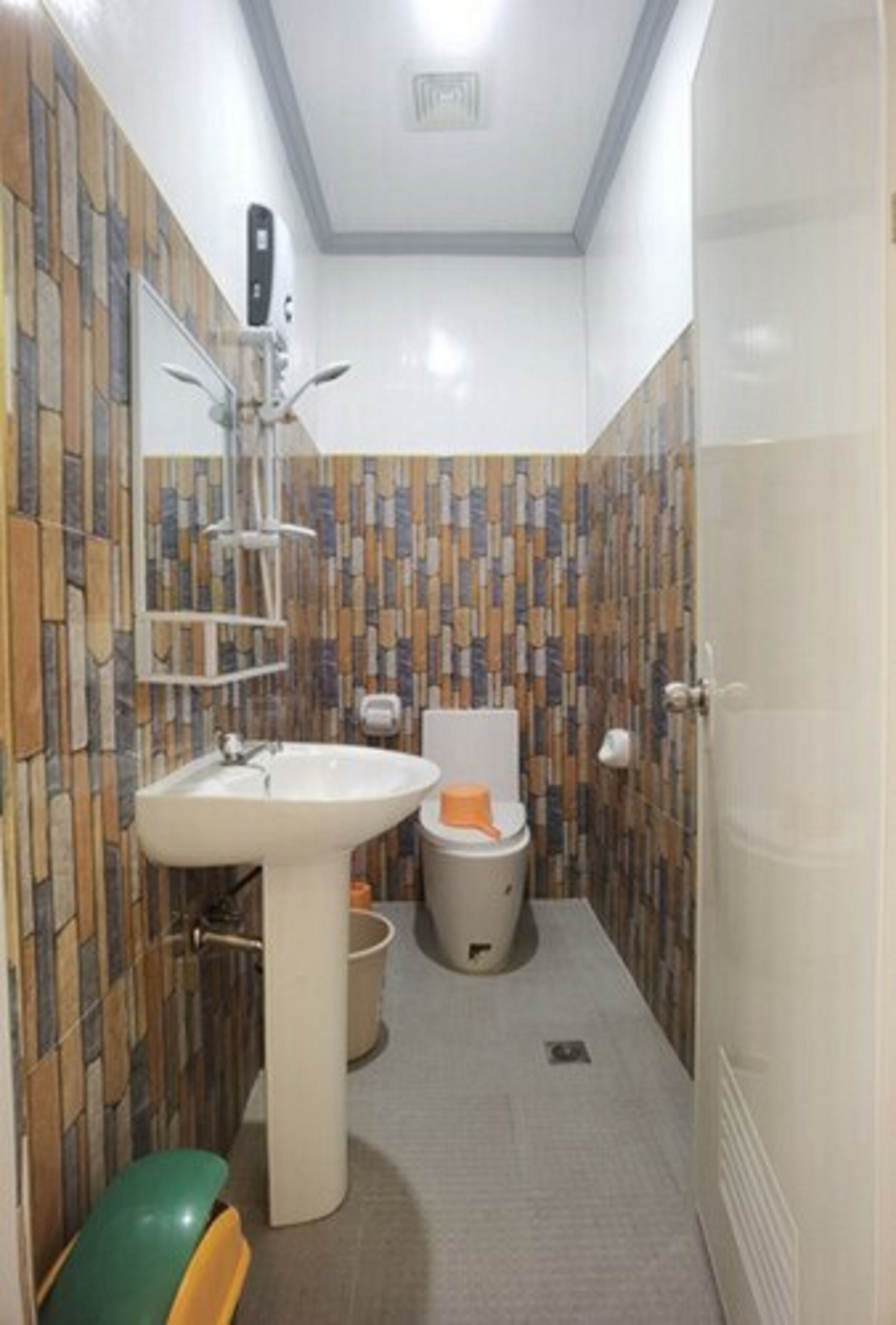 RedDoorz @ Lao Singuan Homestay