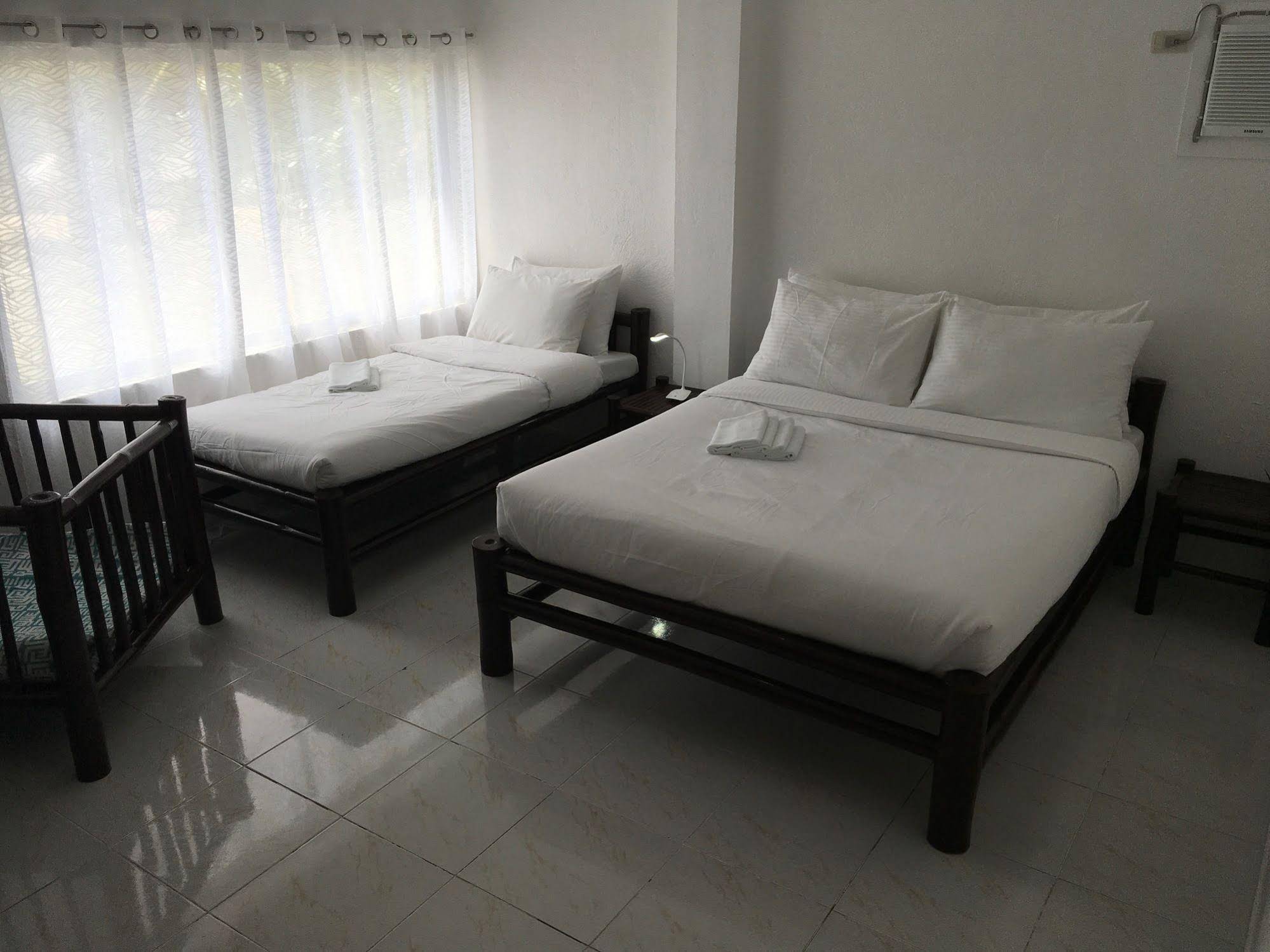Cove Paradise Beach & Dive Resort