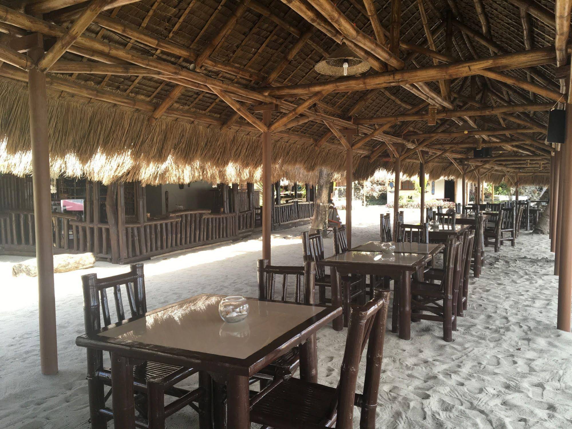 Cove Paradise Beach & Dive Resort