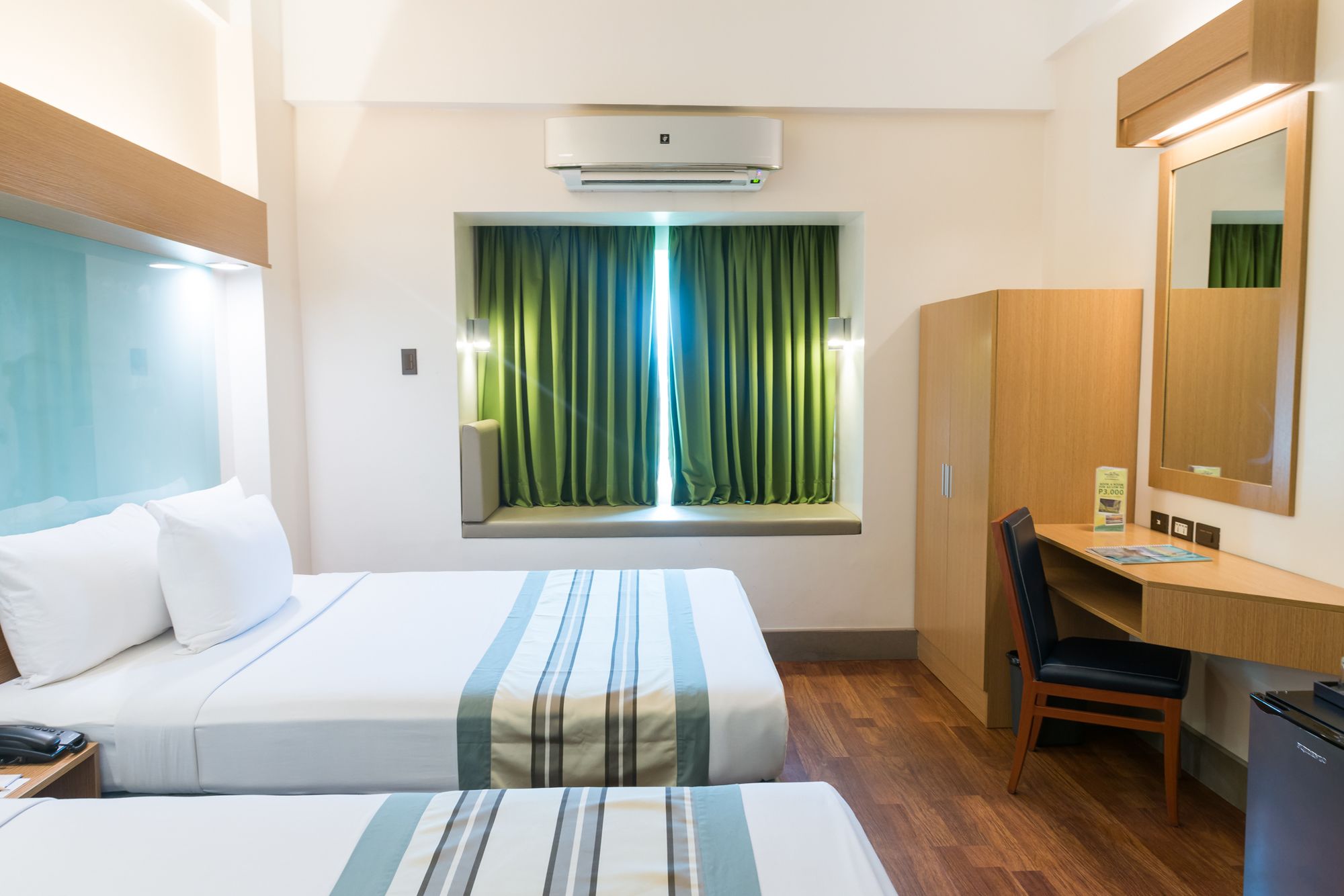 Microtel by Wyndham South Forbes