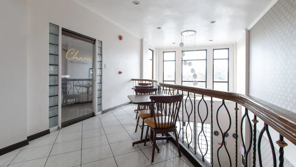 The Charm Bed and Breakfast by RedDoorz