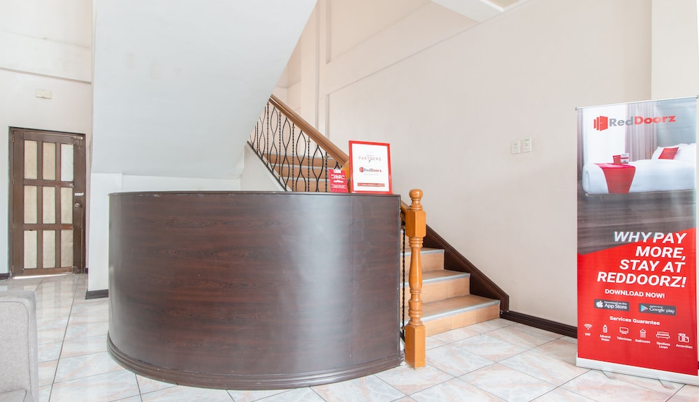 The Charm Bed and Breakfast by RedDoorz