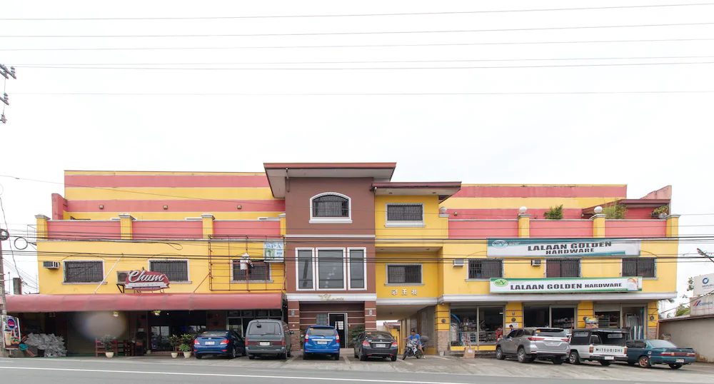 The Charm Bed and Breakfast by RedDoorz