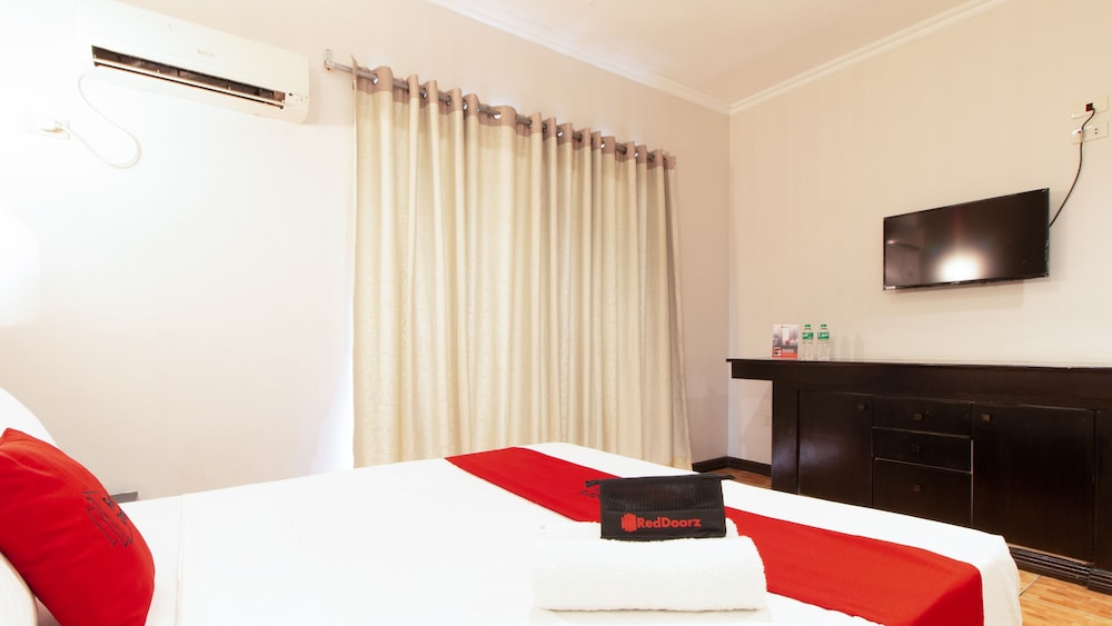 The Charm Bed and Breakfast by RedDoorz