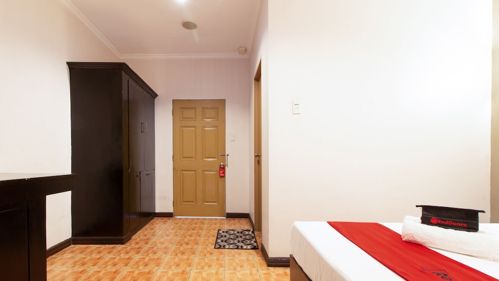 The Charm Bed and Breakfast by RedDoorz