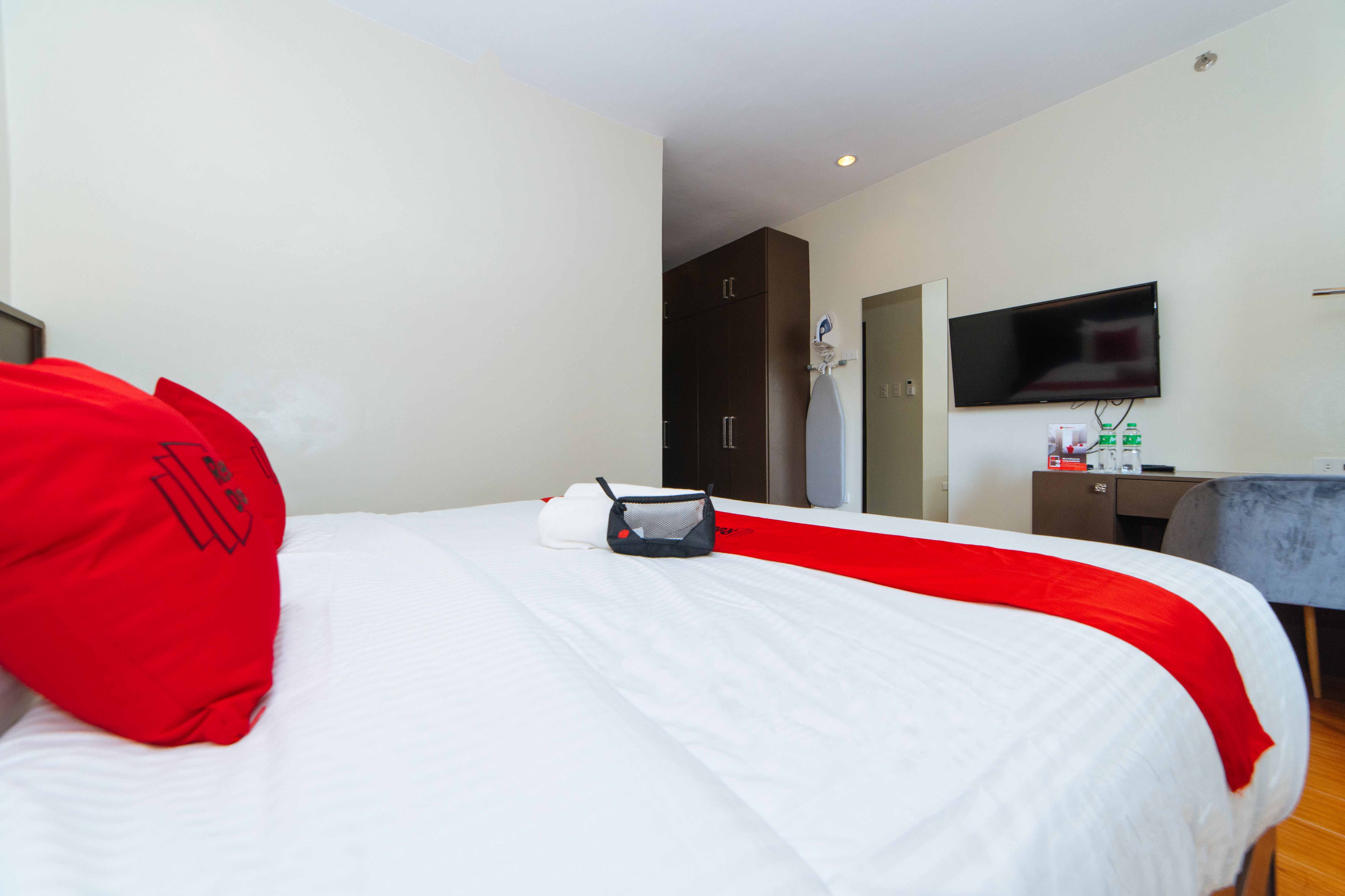 WhiteWoods Convention & Leisure Hotel by RedDoorz Premium