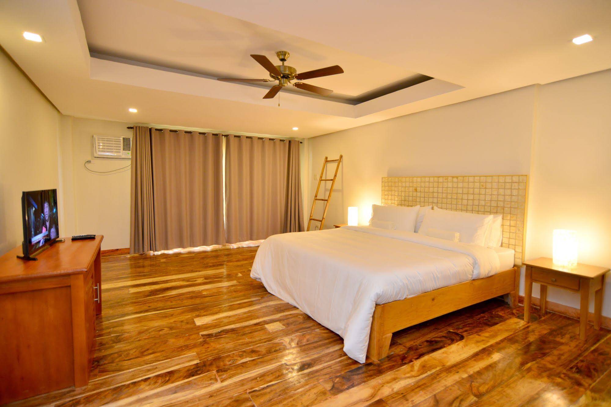 Nabulao Beach Resort