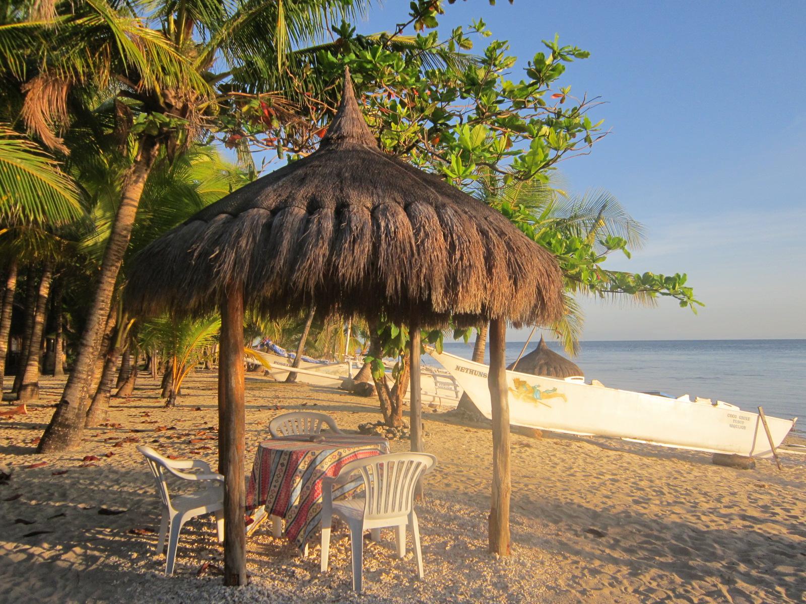 Coco Grove Beach Resort