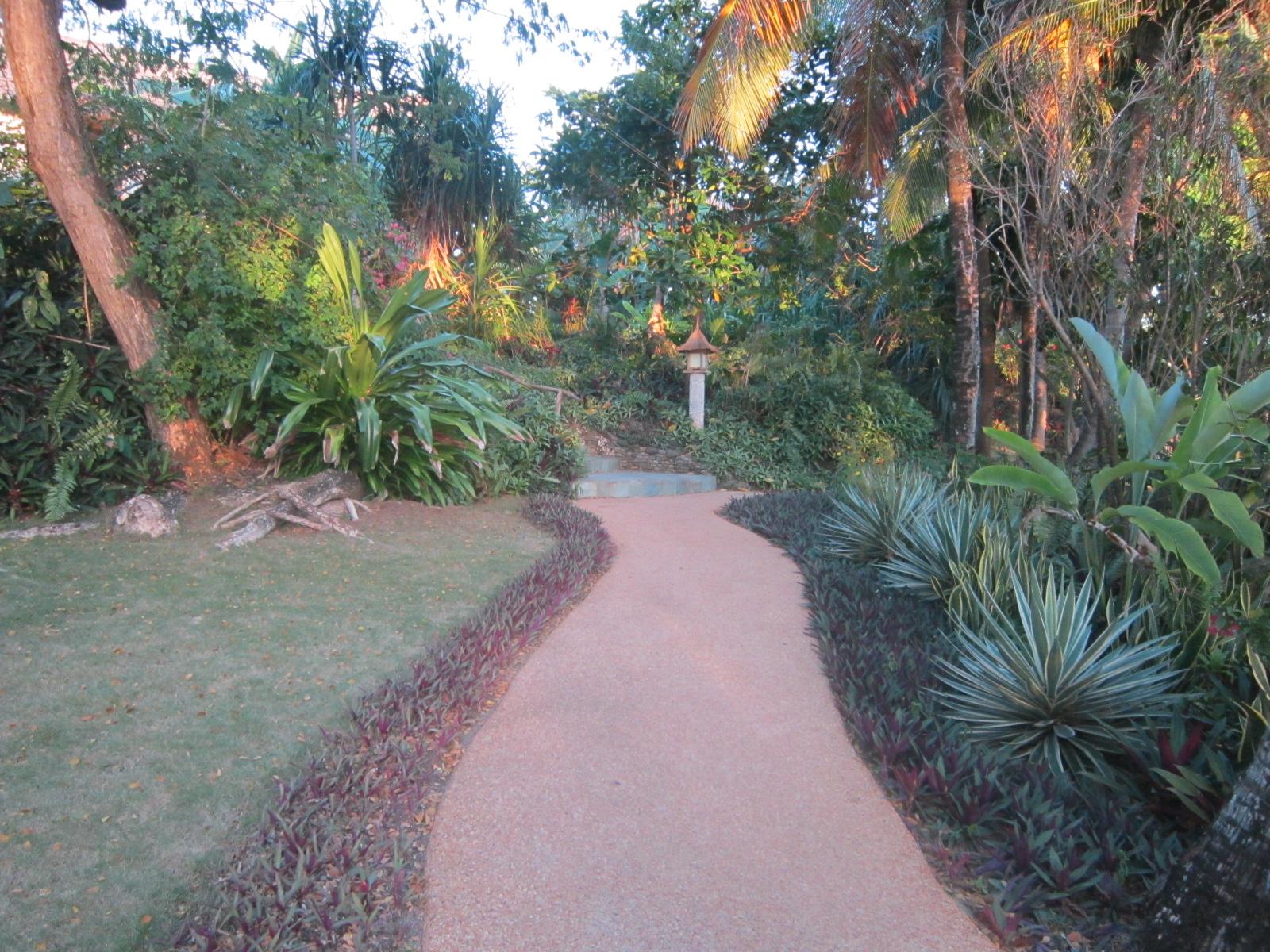 Coco Grove Beach Resort