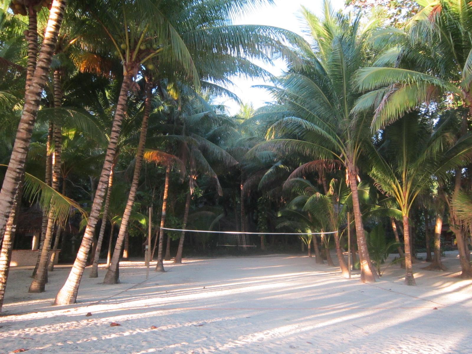 Coco Grove Beach Resort