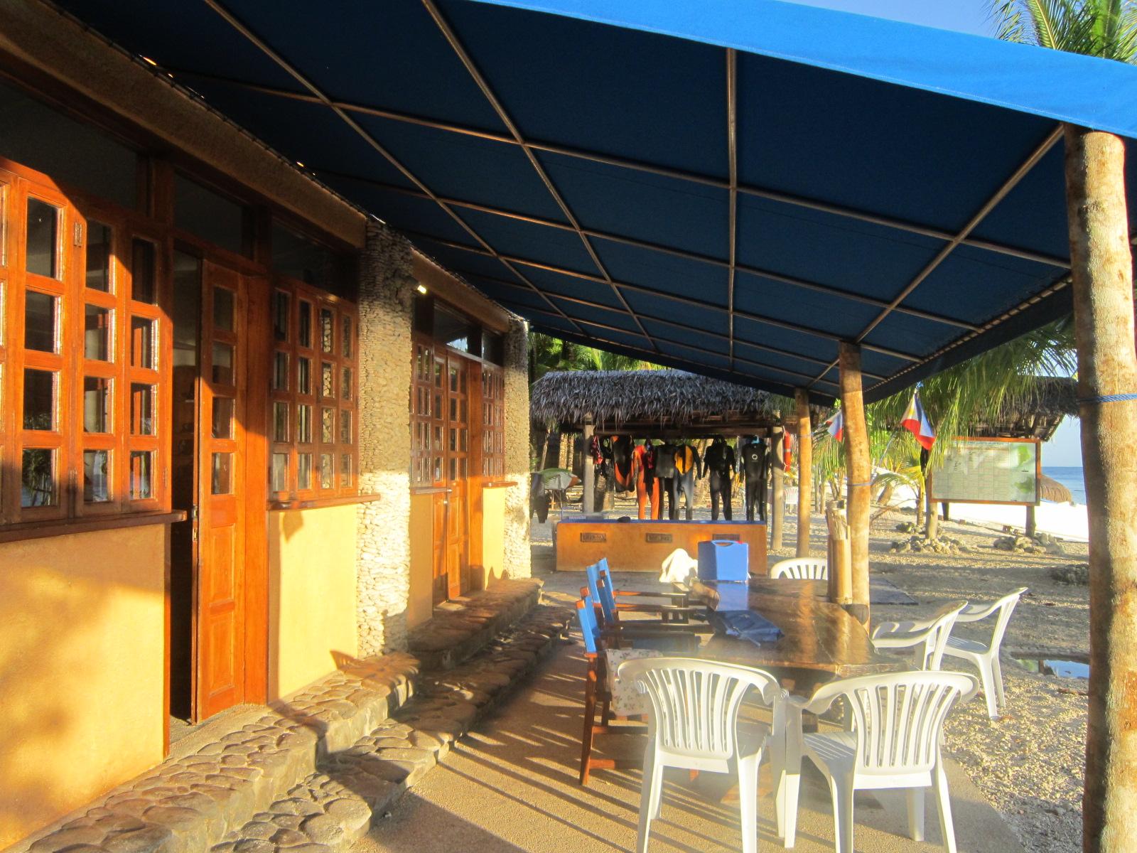 Coco Grove Beach Resort