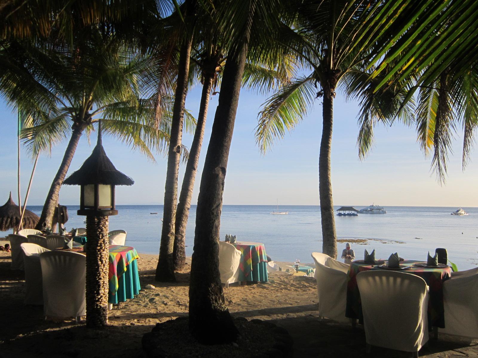 Coco Grove Beach Resort
