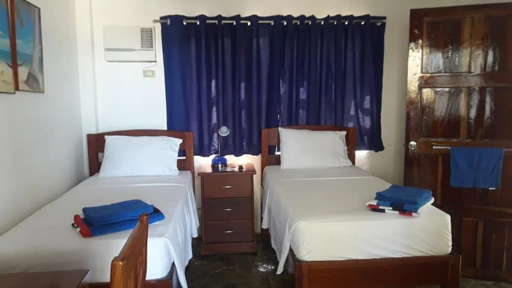 Rainbow Bay Beach & Dive Resort