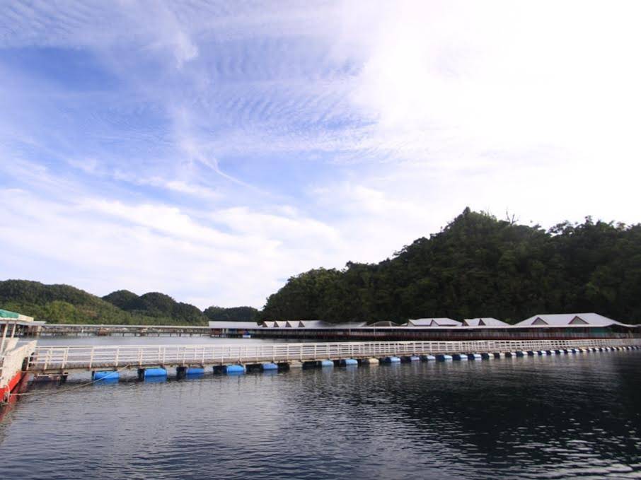 Hidden Island Resort