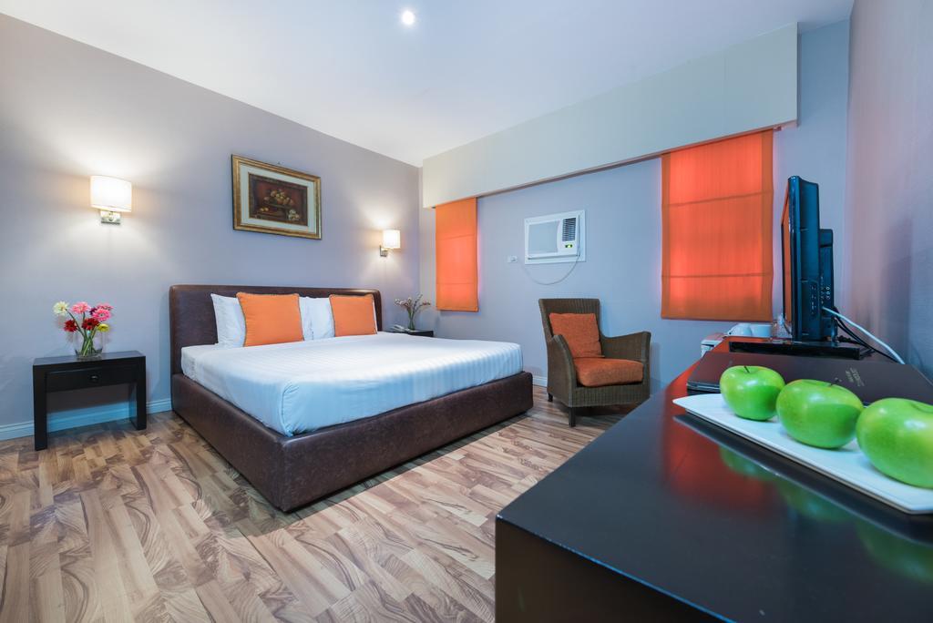 Court Meridian Hotel & Suites