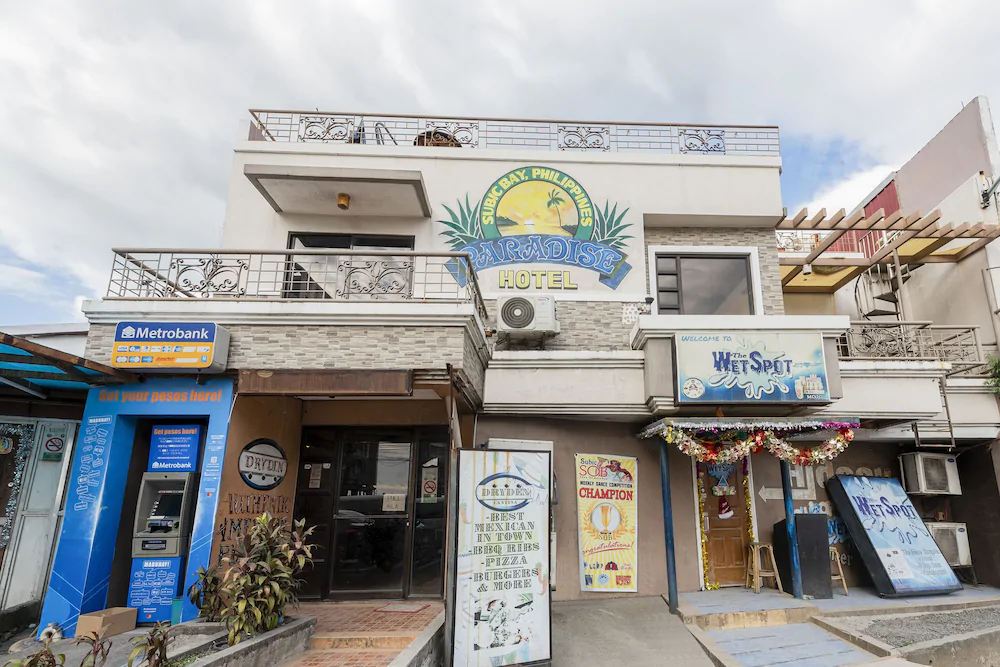 Paradise Hotel by OYO Rooms