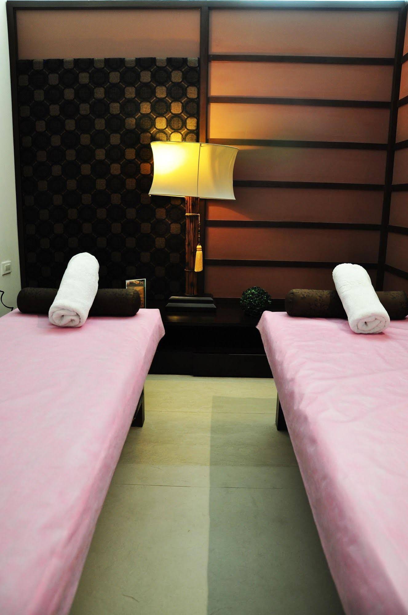 Hotel Kamana Sactuary Resort and Spa