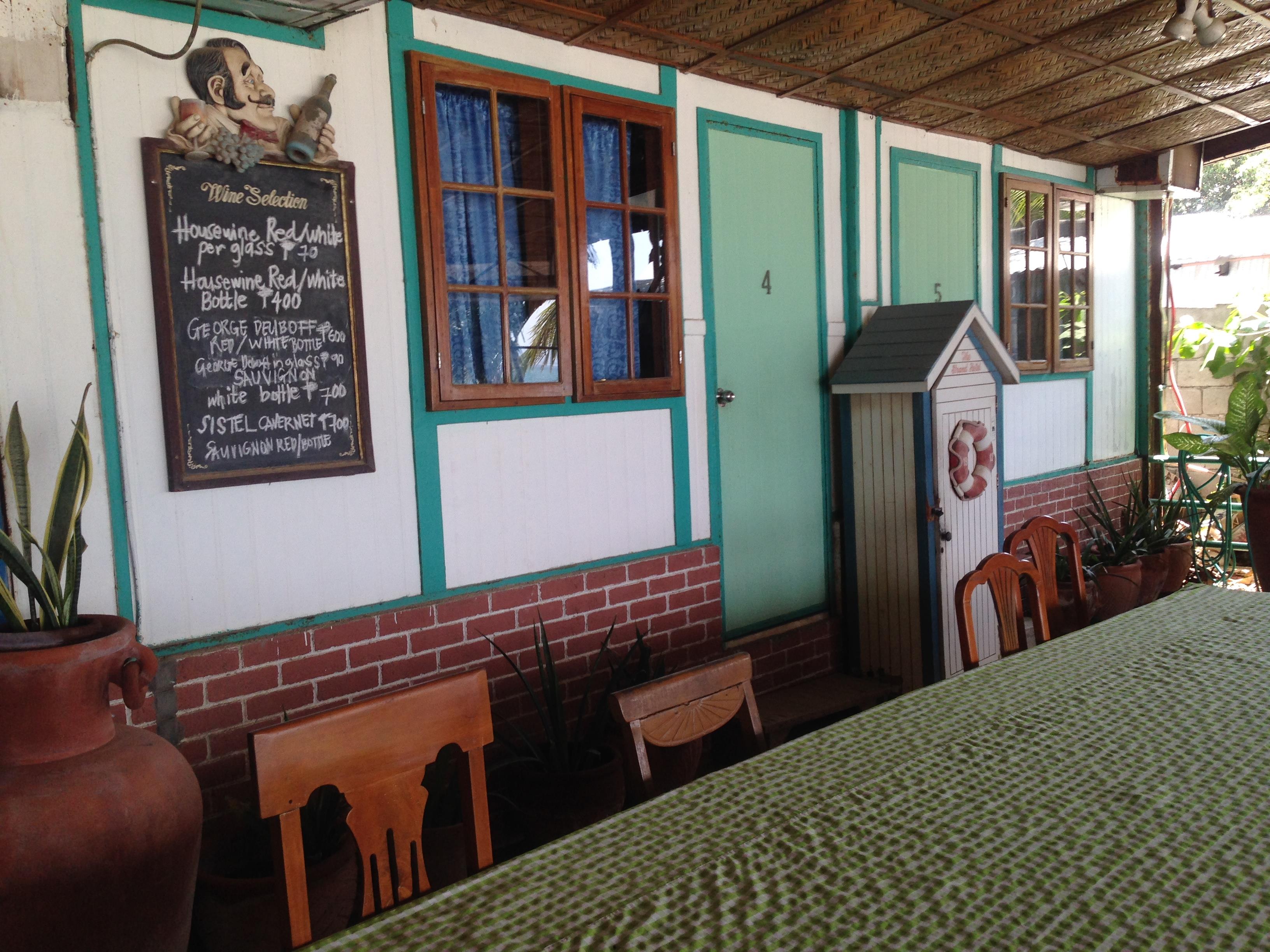 Johan's Beach And Dive Resort