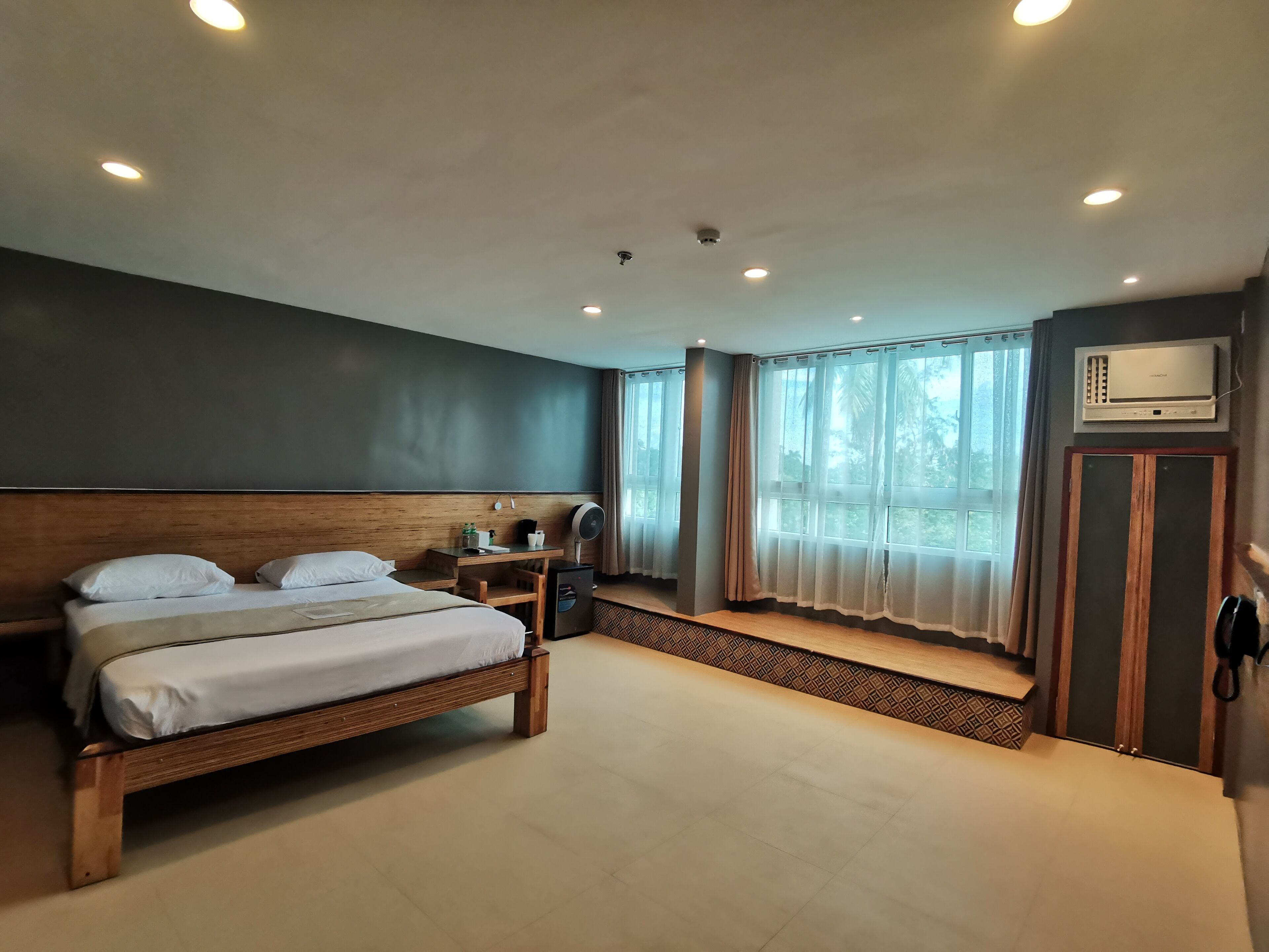 Mango Valley Hotel