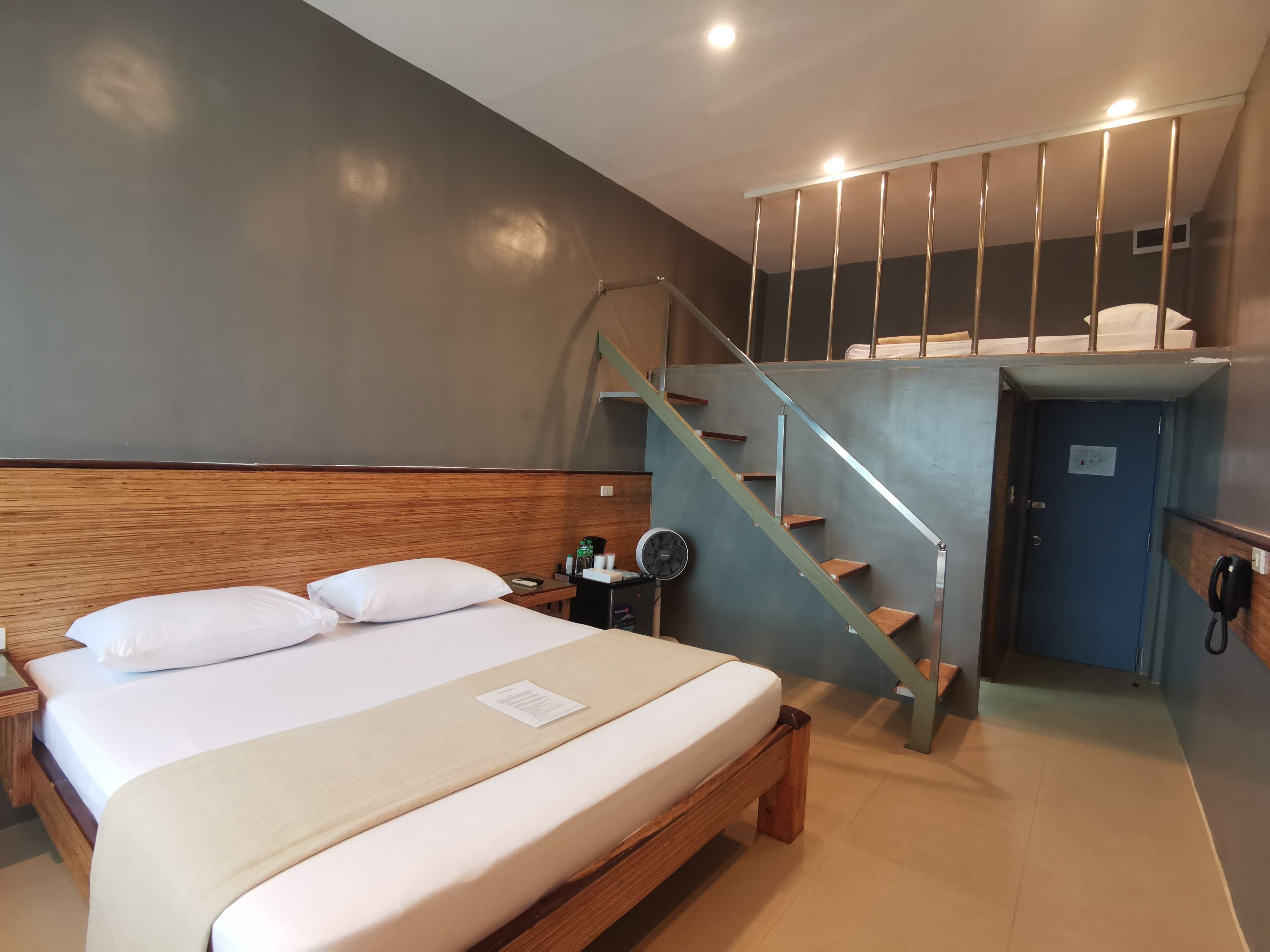 Mango Valley Hotel