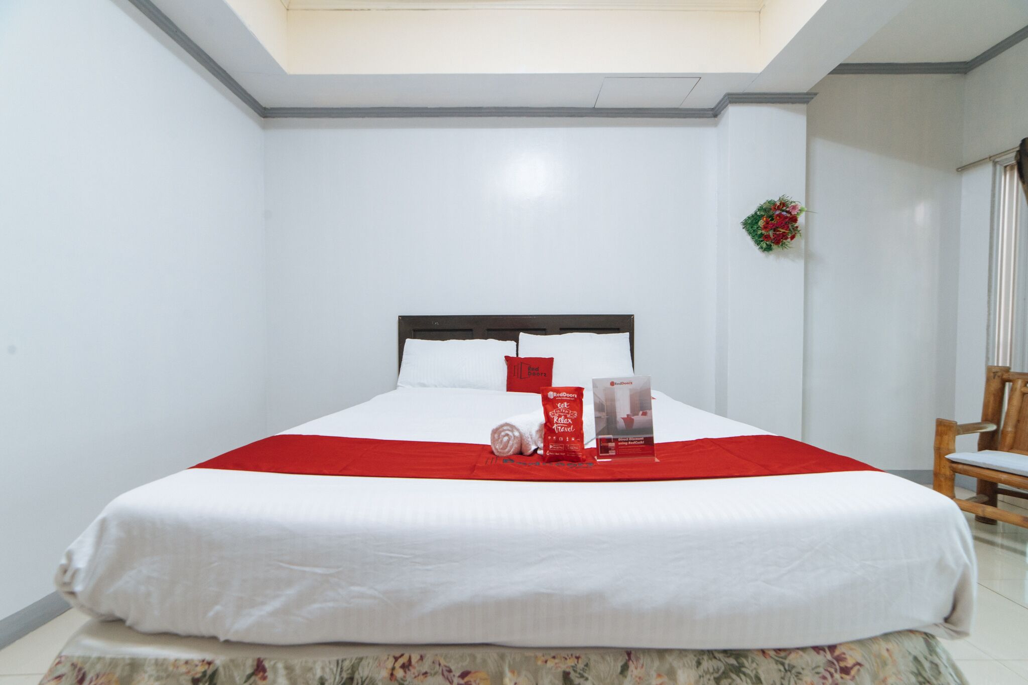 Reddoorz Plus @ Subic 2N2 Beach Resort