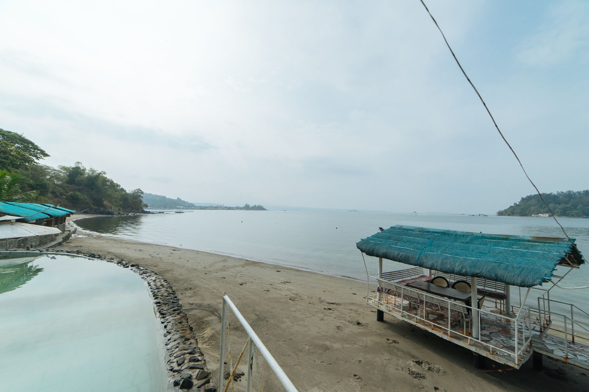 Reddoorz Plus @ Subic 2N2 Beach Resort