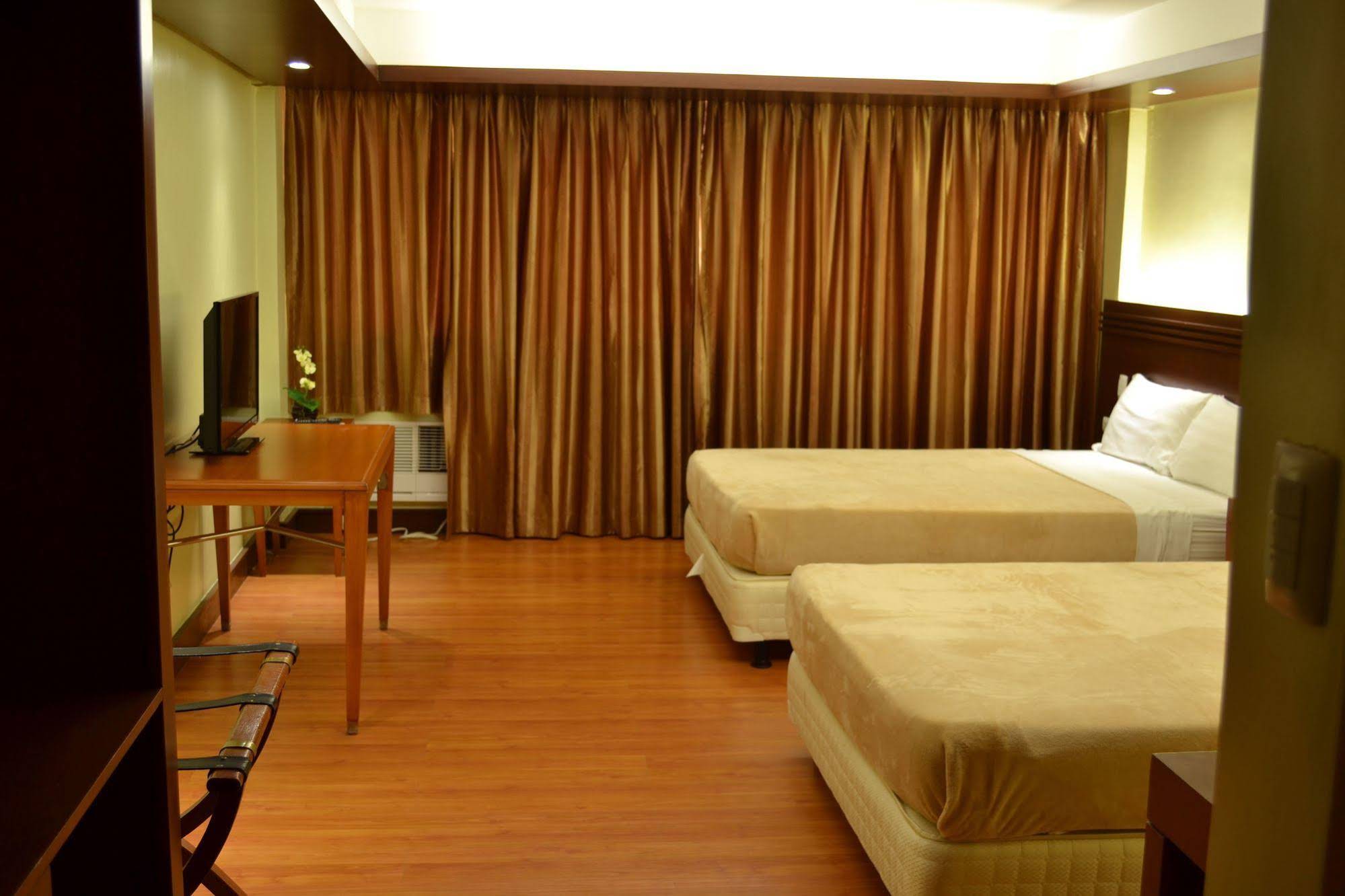 Subic Grand Harbour Hotel